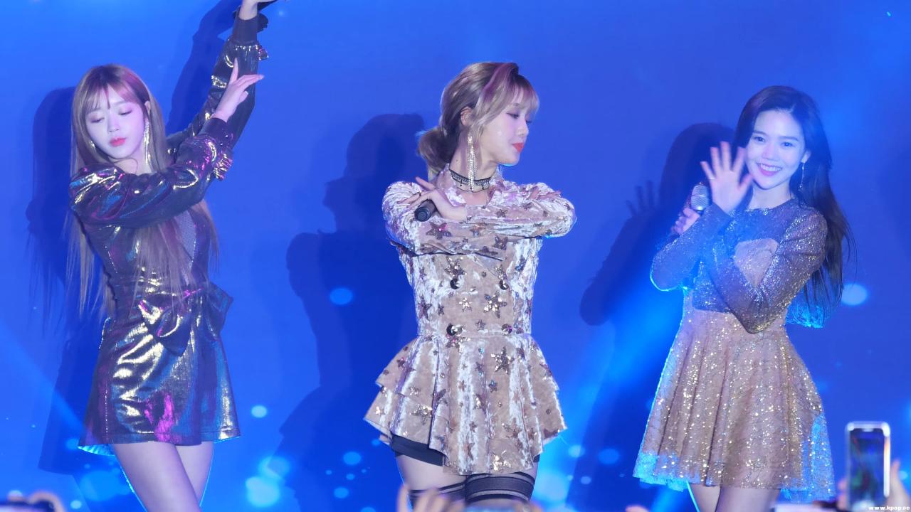 181010 OH MY GIRL 韩国女团高清饭拍秀26部fancam合集[22.5G]