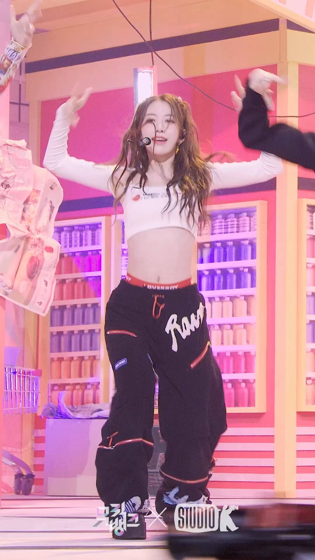 221028 LE SSERAFIM 饭拍秀11部fancam合集[2.95G]插图1