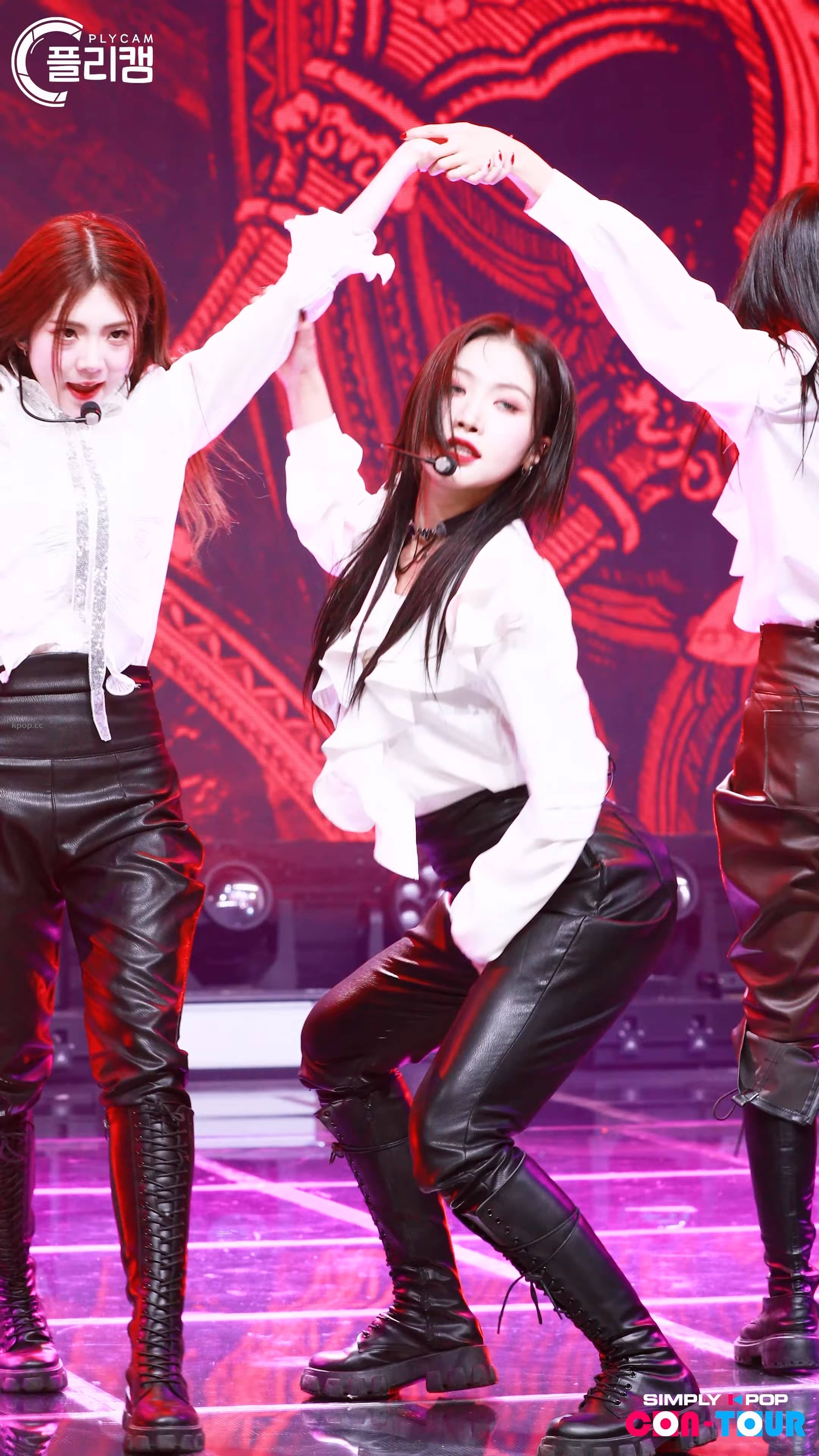 221111 CRAXY 饭拍秀2部fancam合集[725M]插图1