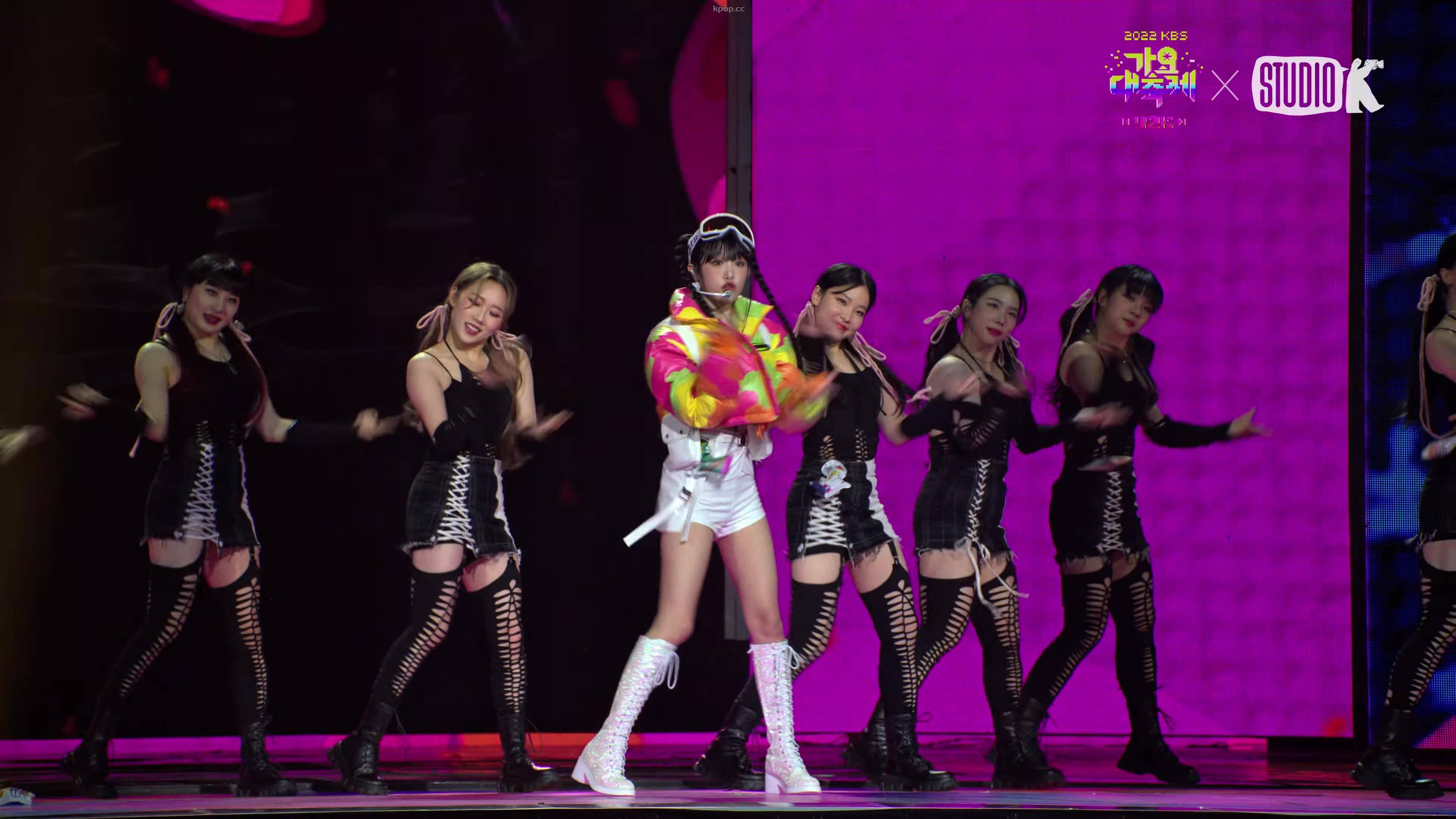 221216 YENA 饭拍秀4部fancam合集[1.55G]插图