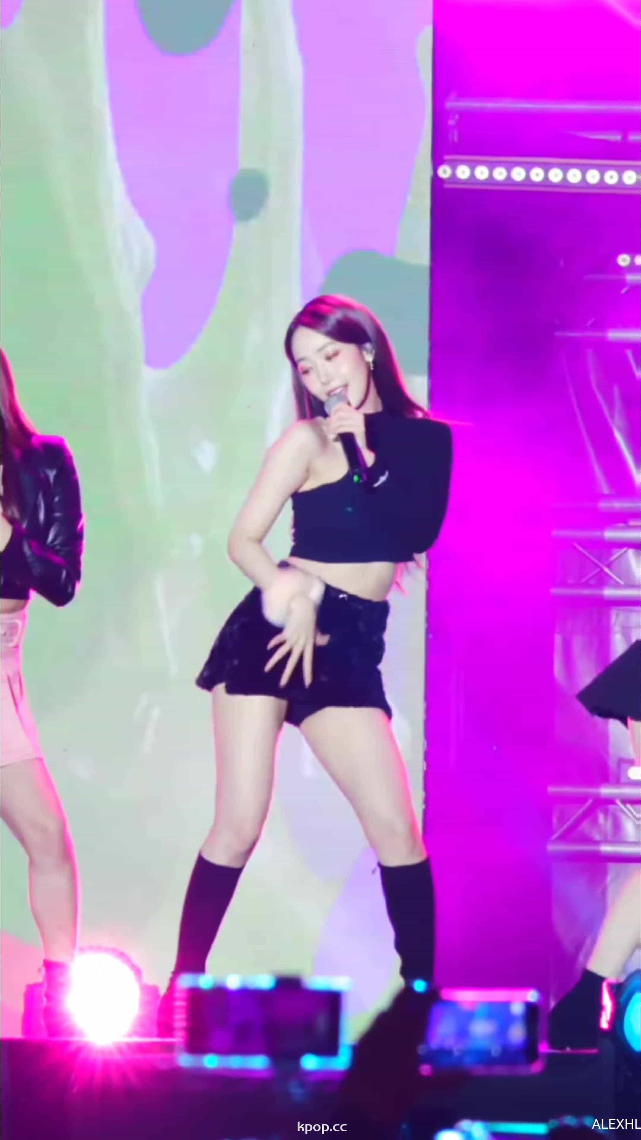 221231 VIVIZ 饭拍秀28部fancam合集[7.16G]插图2