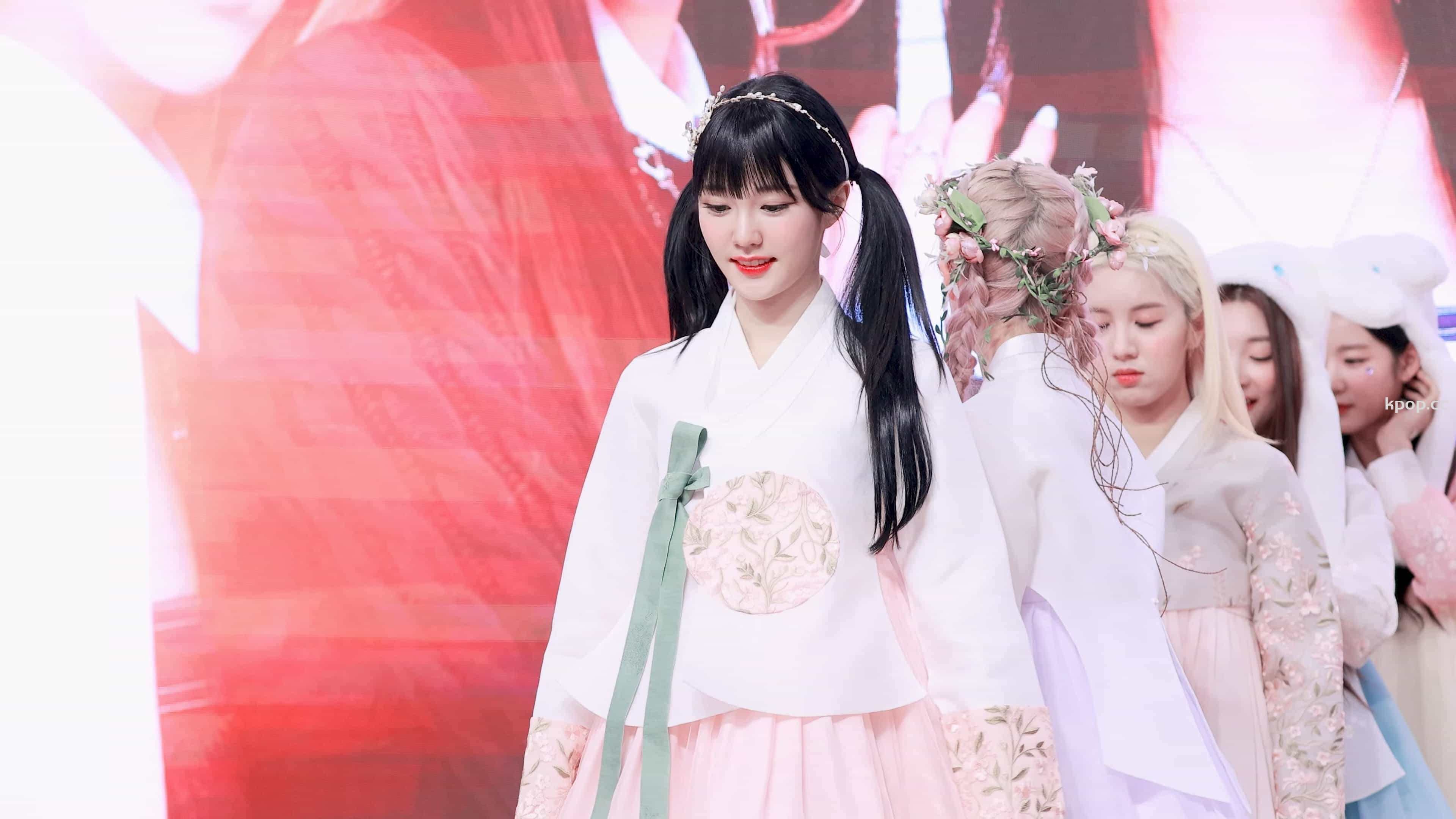 230120 woo!ah! 饭拍秀5部fancam合集[2G]插图