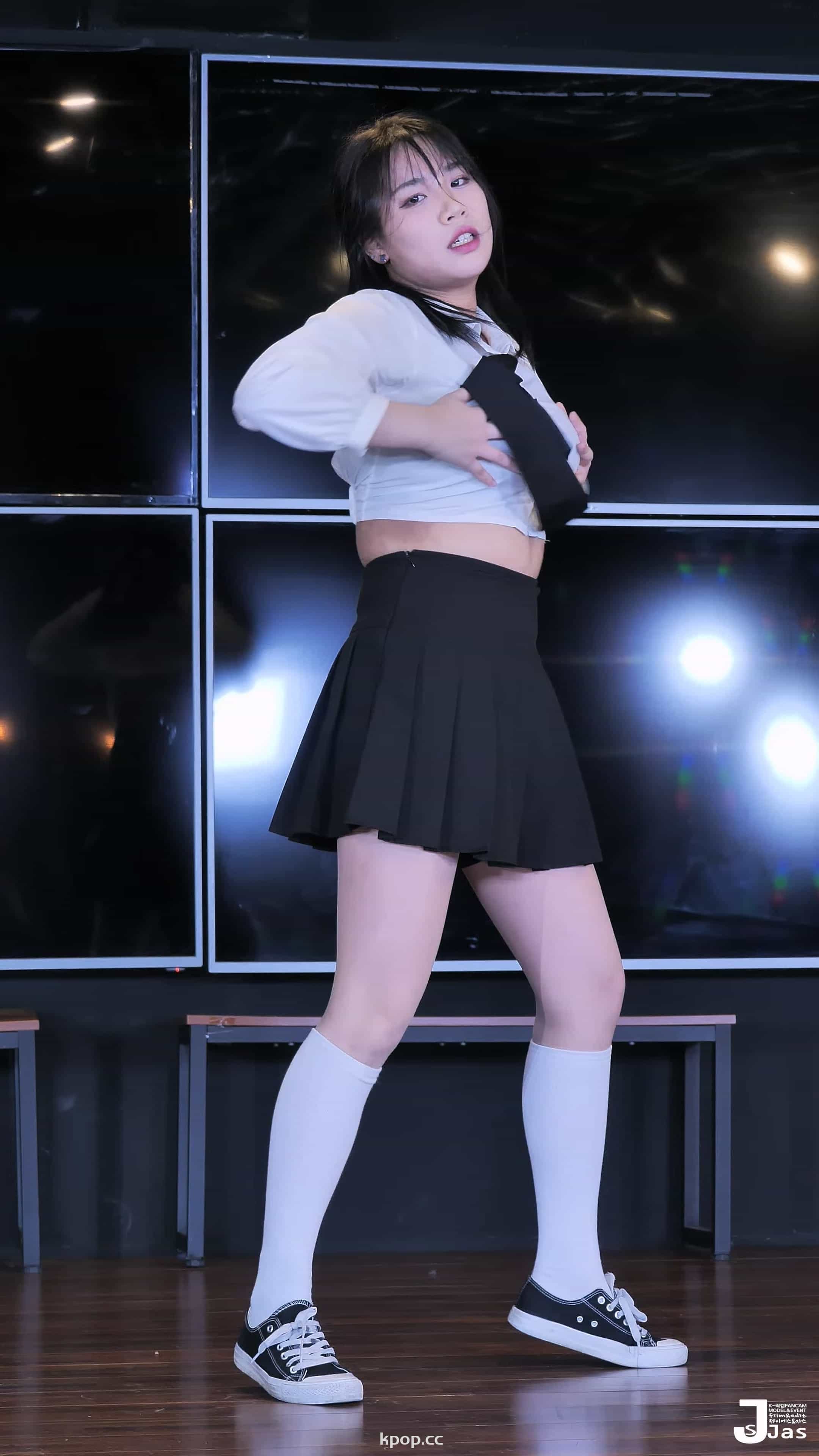 230129 Dazzling 饭拍秀11部fancam合集[3.39G]插图1