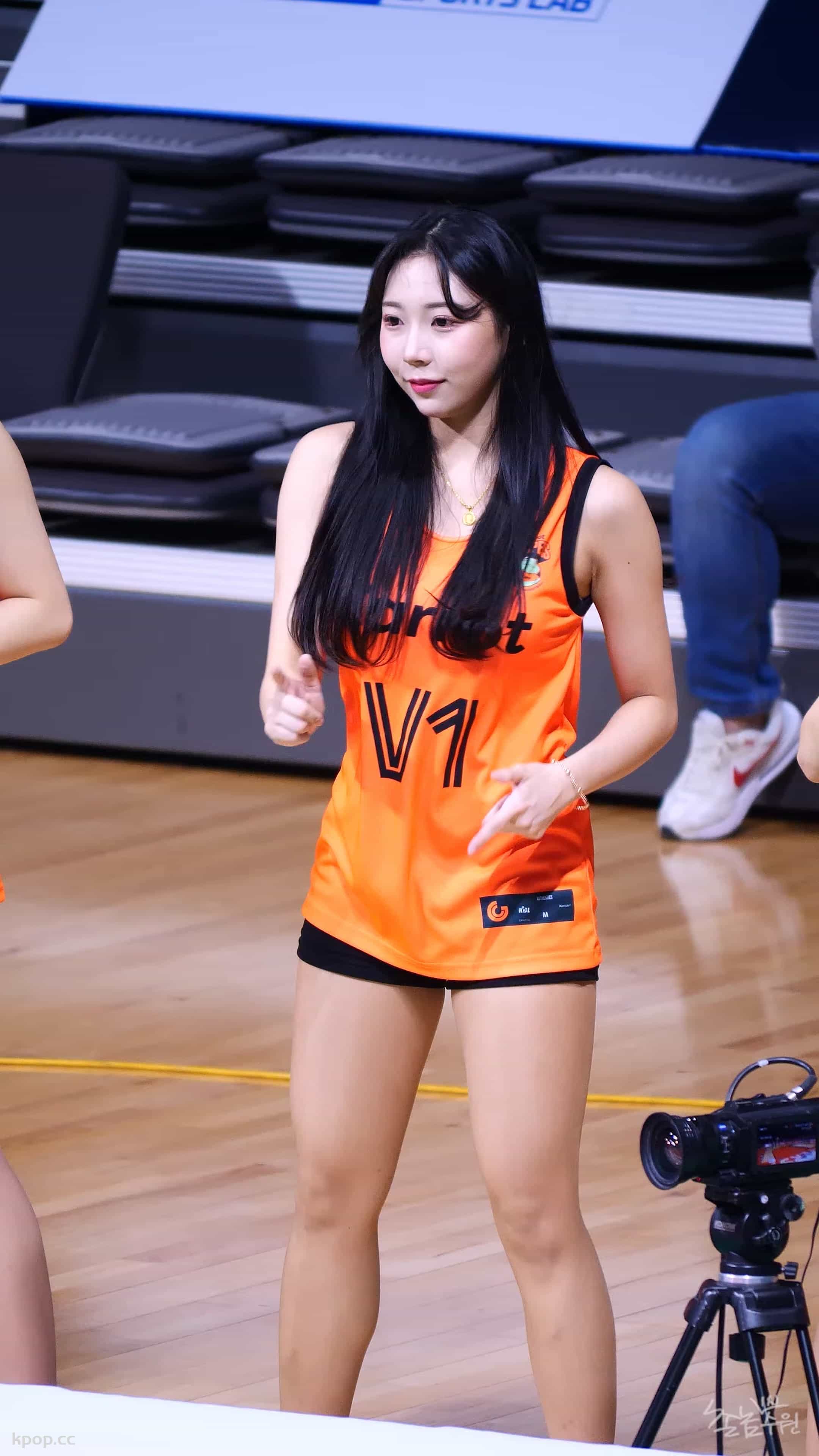 230208 啦啦队饭拍秀48部fancam合集[20.9G]插图3