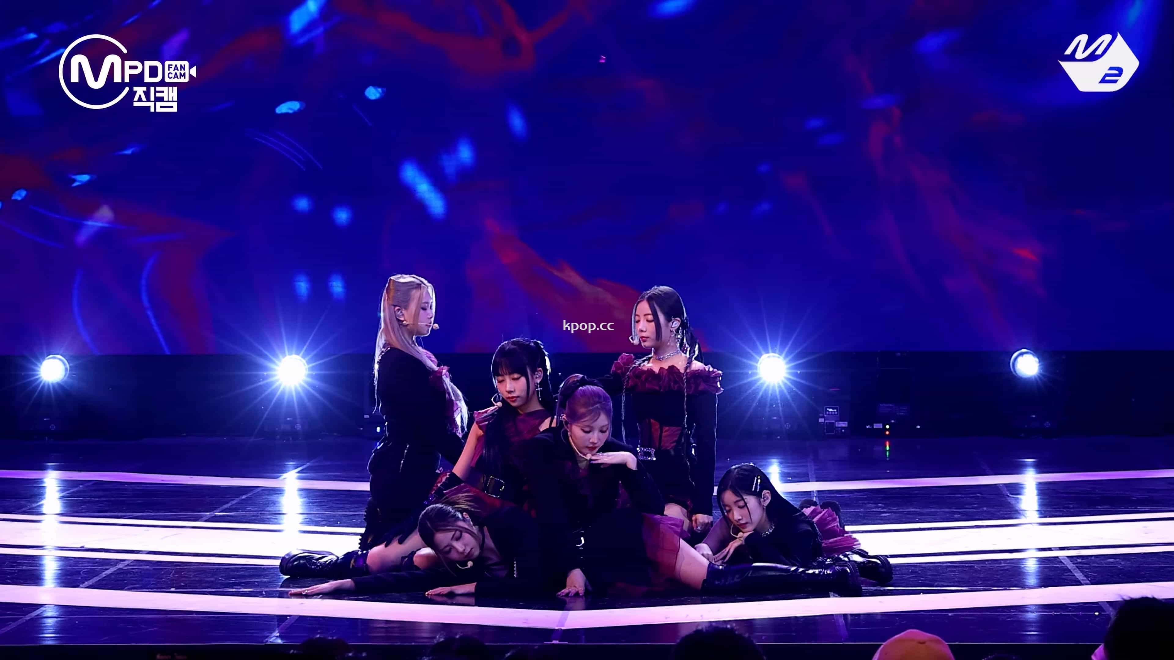 230302 PURPLE KISS 饭拍秀1部fancam合集[407M]插图