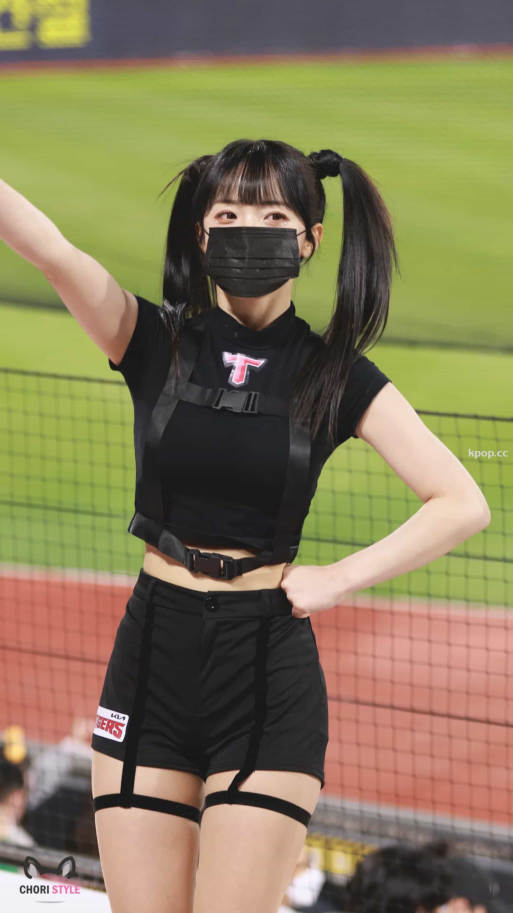 230307 啦啦队饭拍秀54部fancam合集[17G]插图