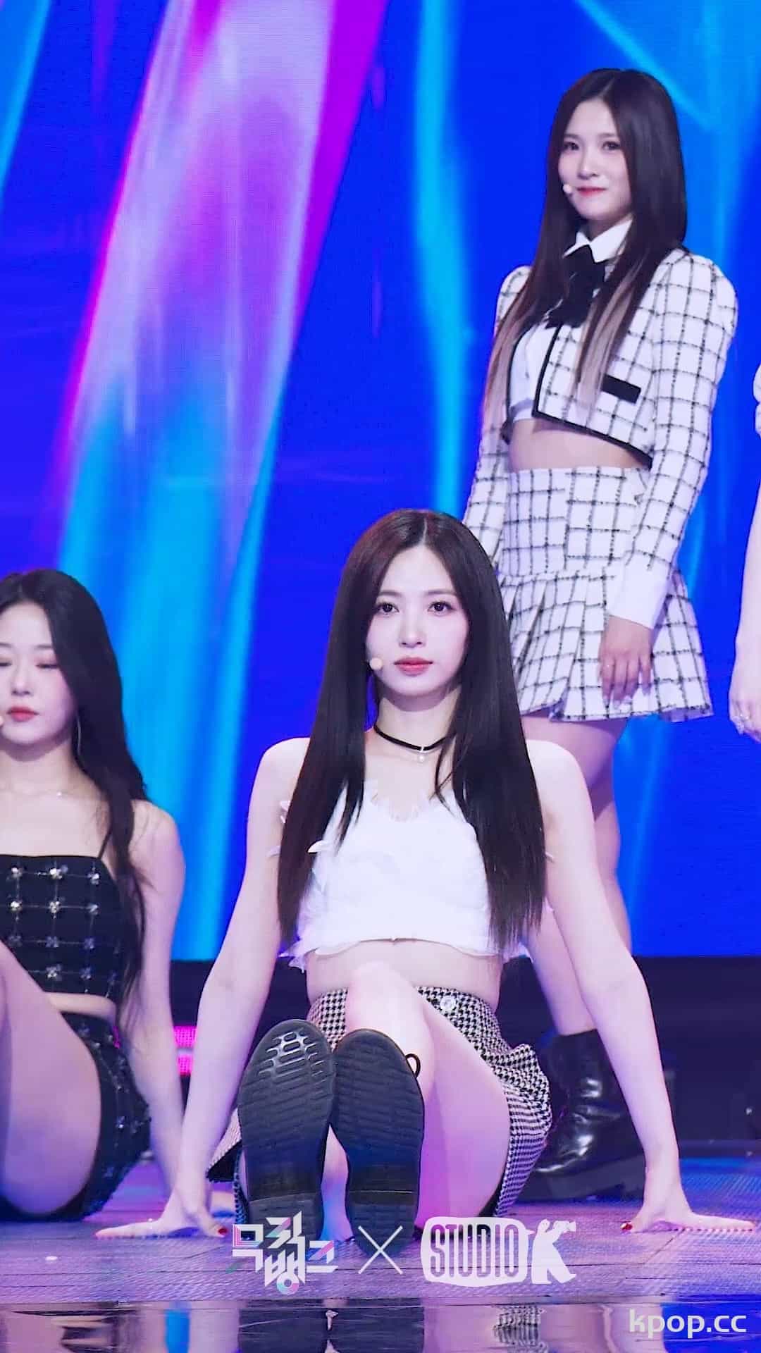 230324 Cherry Bullet 饭拍秀4部fancam合集[1.17G]插图1