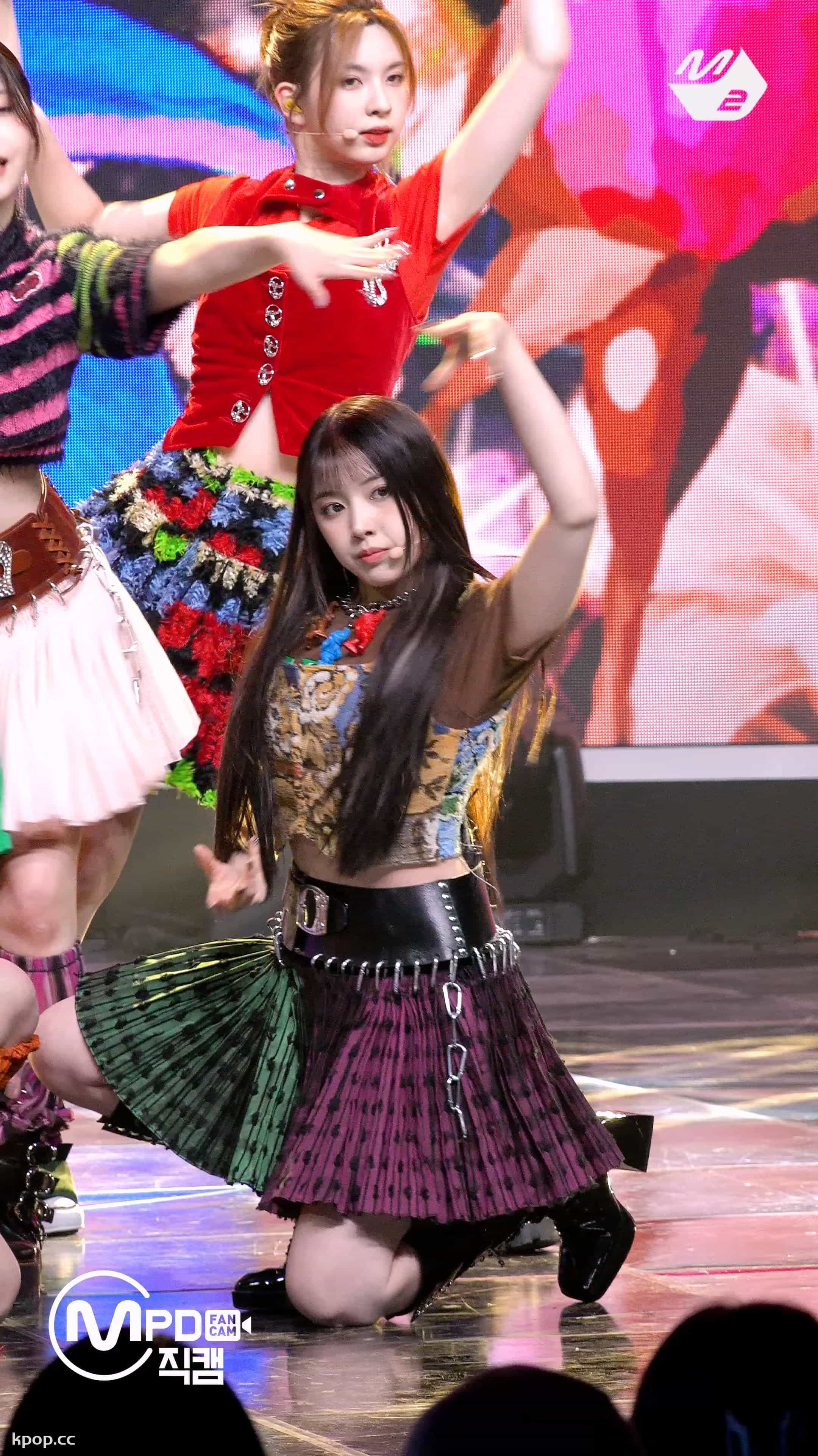 230330 NMIXX 饭拍6秀部fancam合集[3.16G]插图
