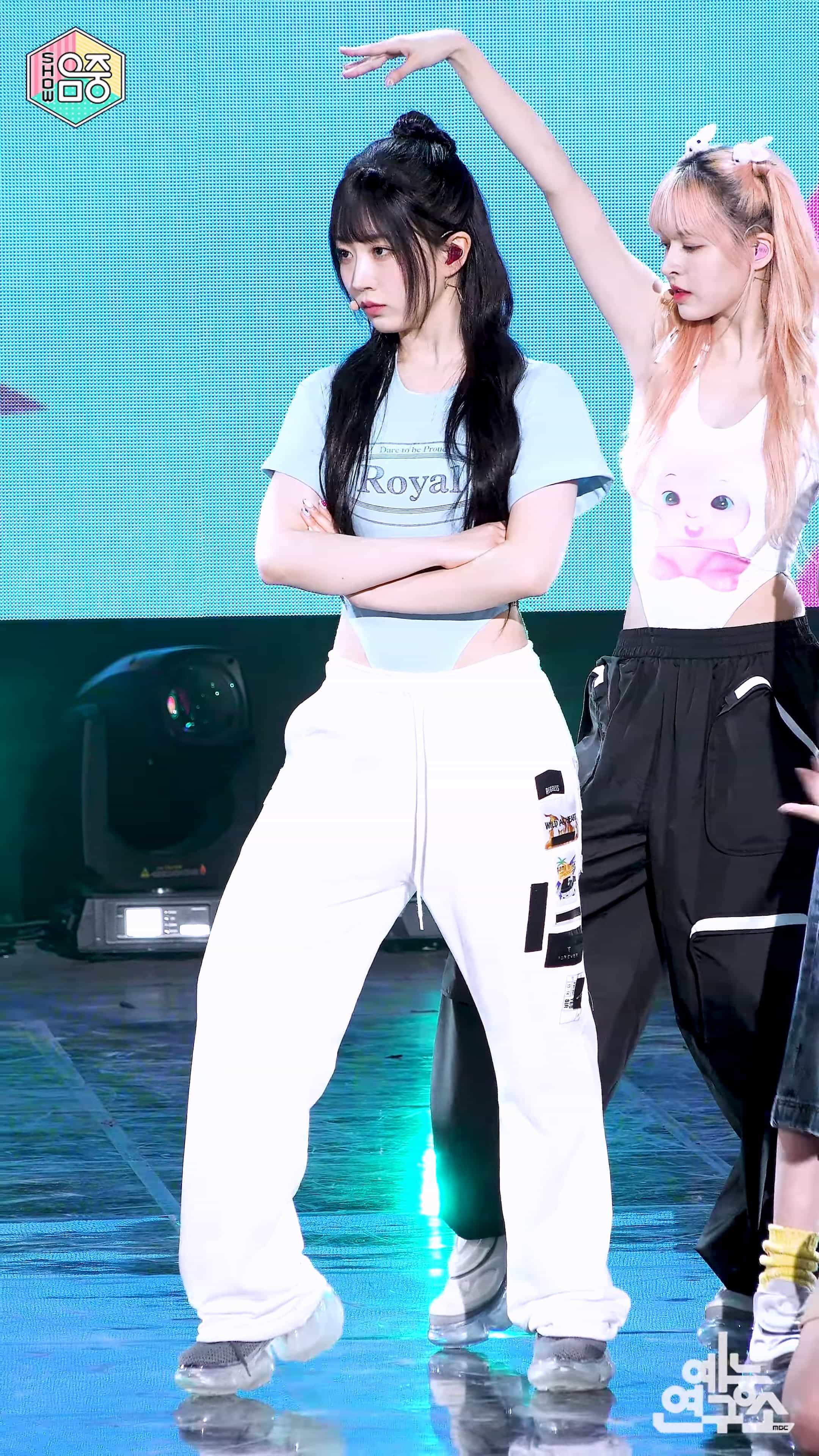 230415 NMIXX 饭拍秀5部fancam合集[2.81G]插图