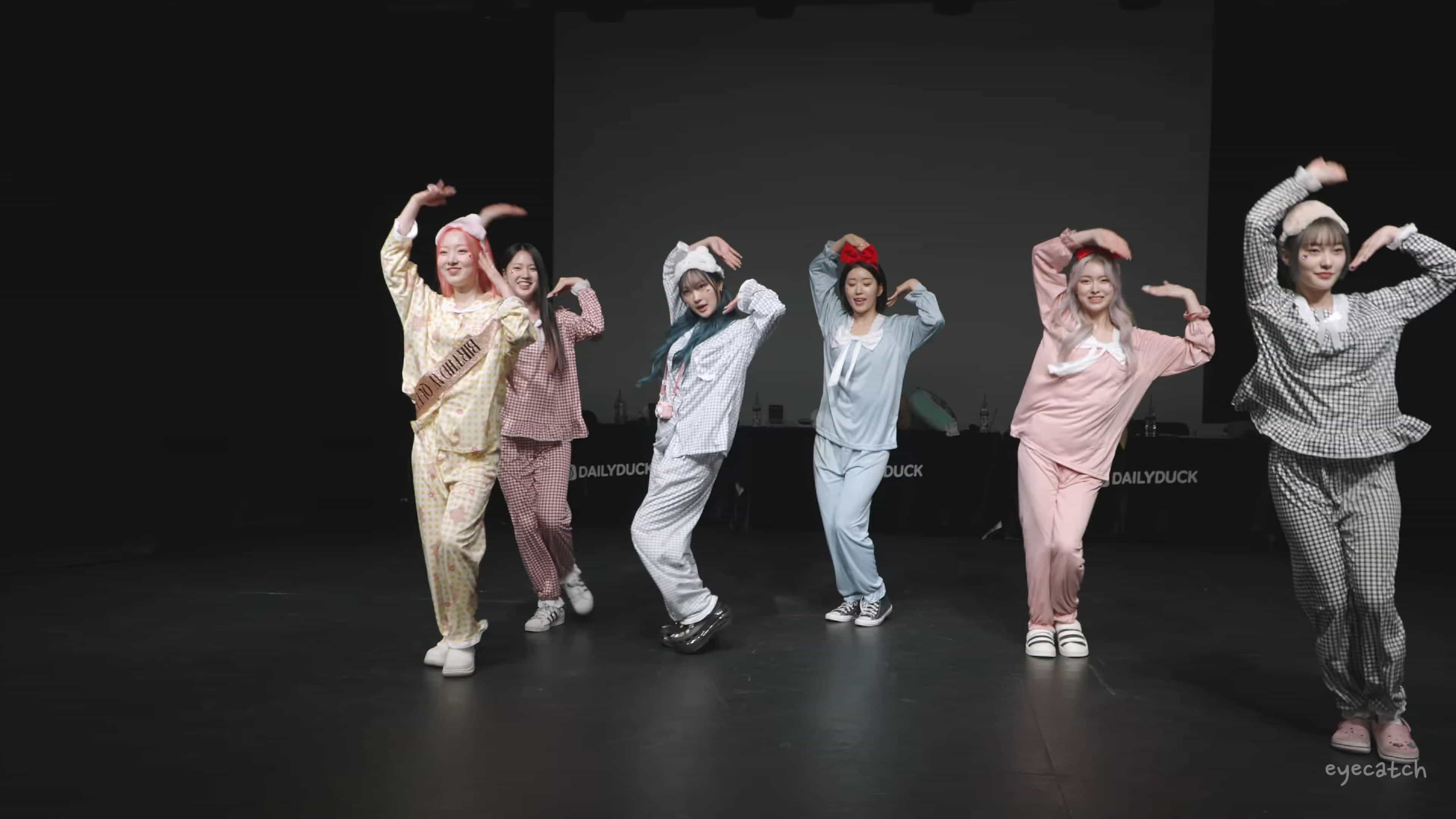 230422 DreamNote 饭拍秀2部fancam合集[908M]插图