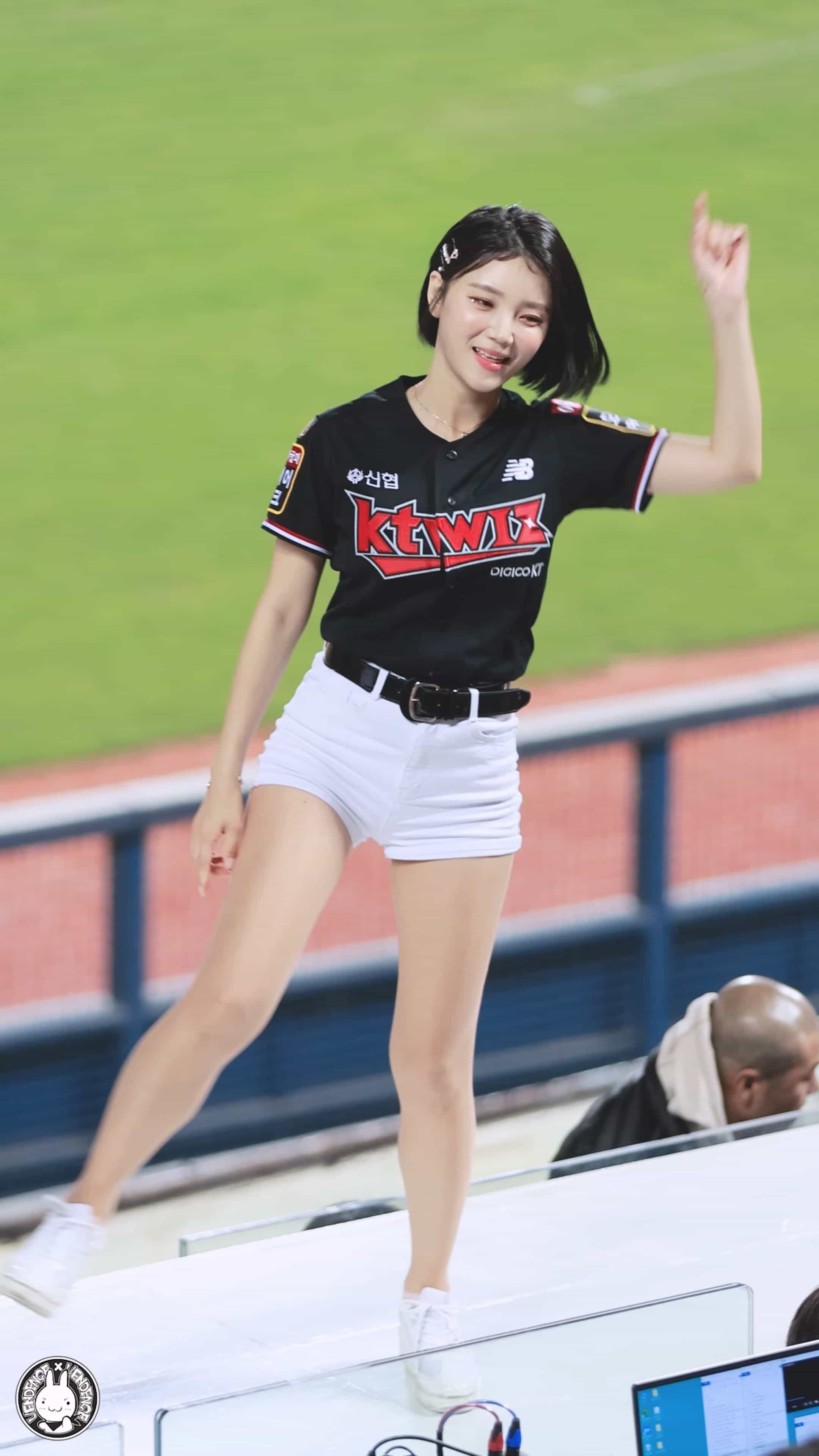 230426 啦啦队饭拍秀88部fancam合集[31.1G]插图1