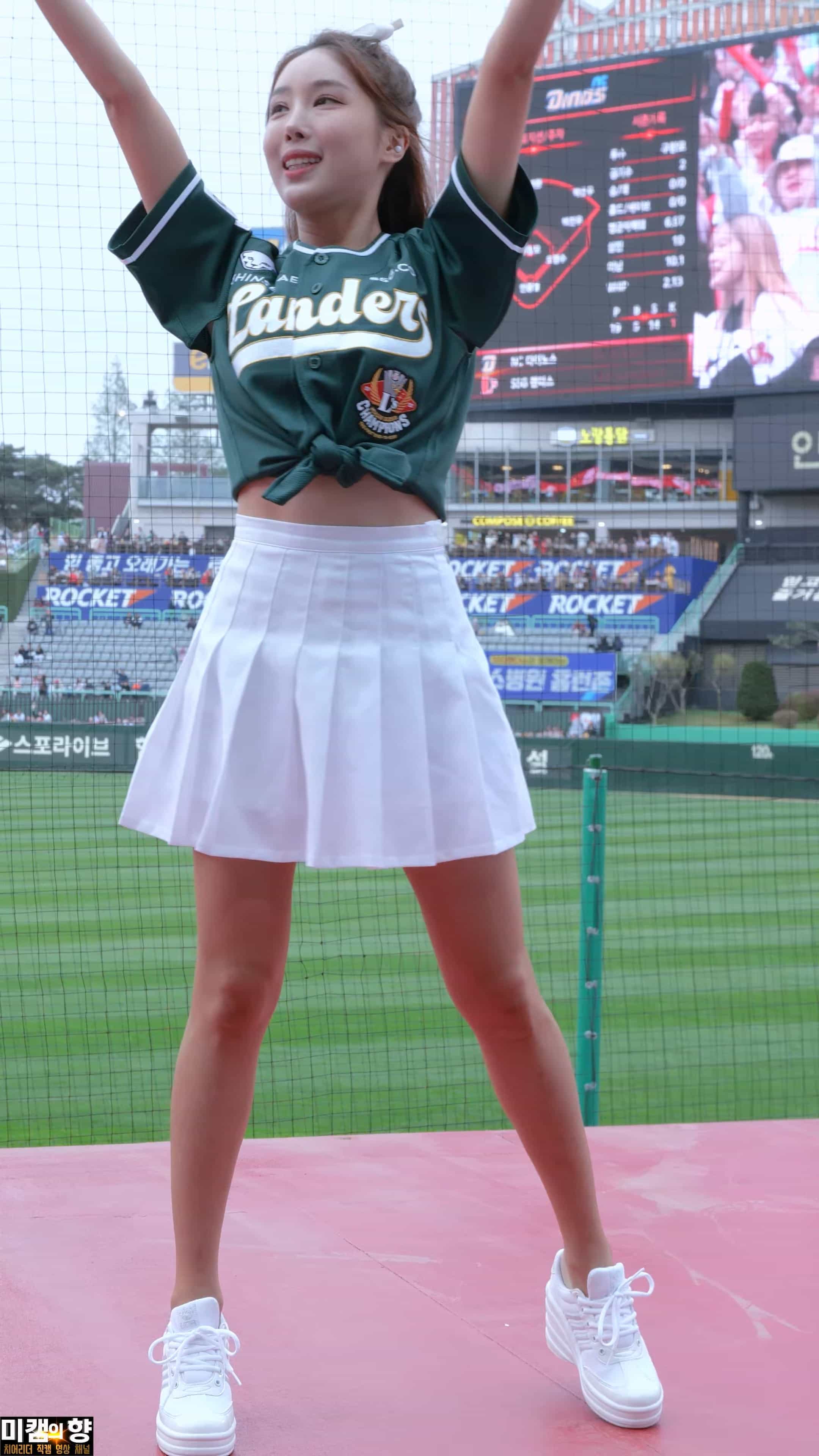 230428 啦啦队饭拍秀77部fancam合集[20.4G]插图3