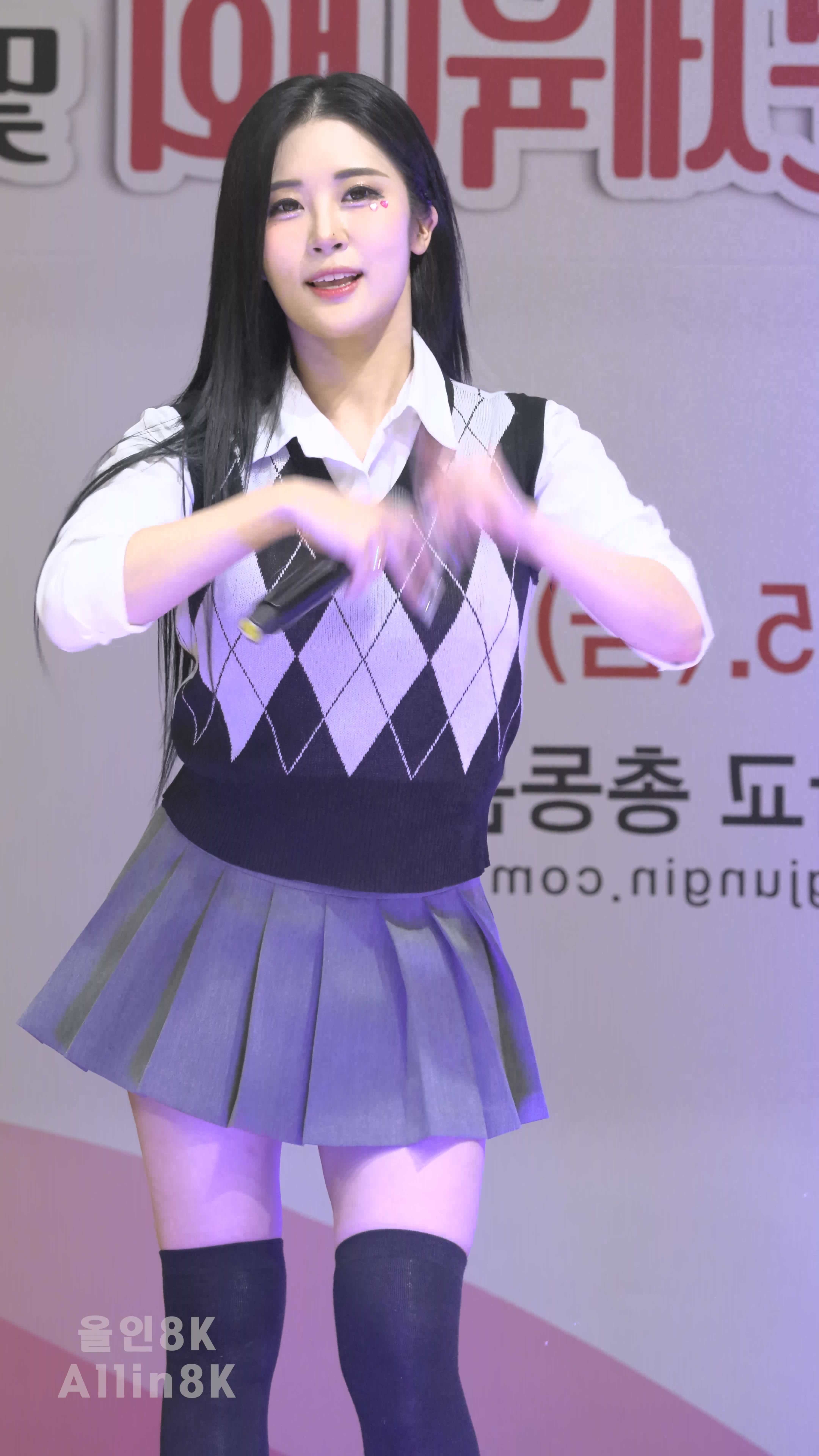 230505 Girl Crush 饭拍秀15部fancam合集[9.73G]插图