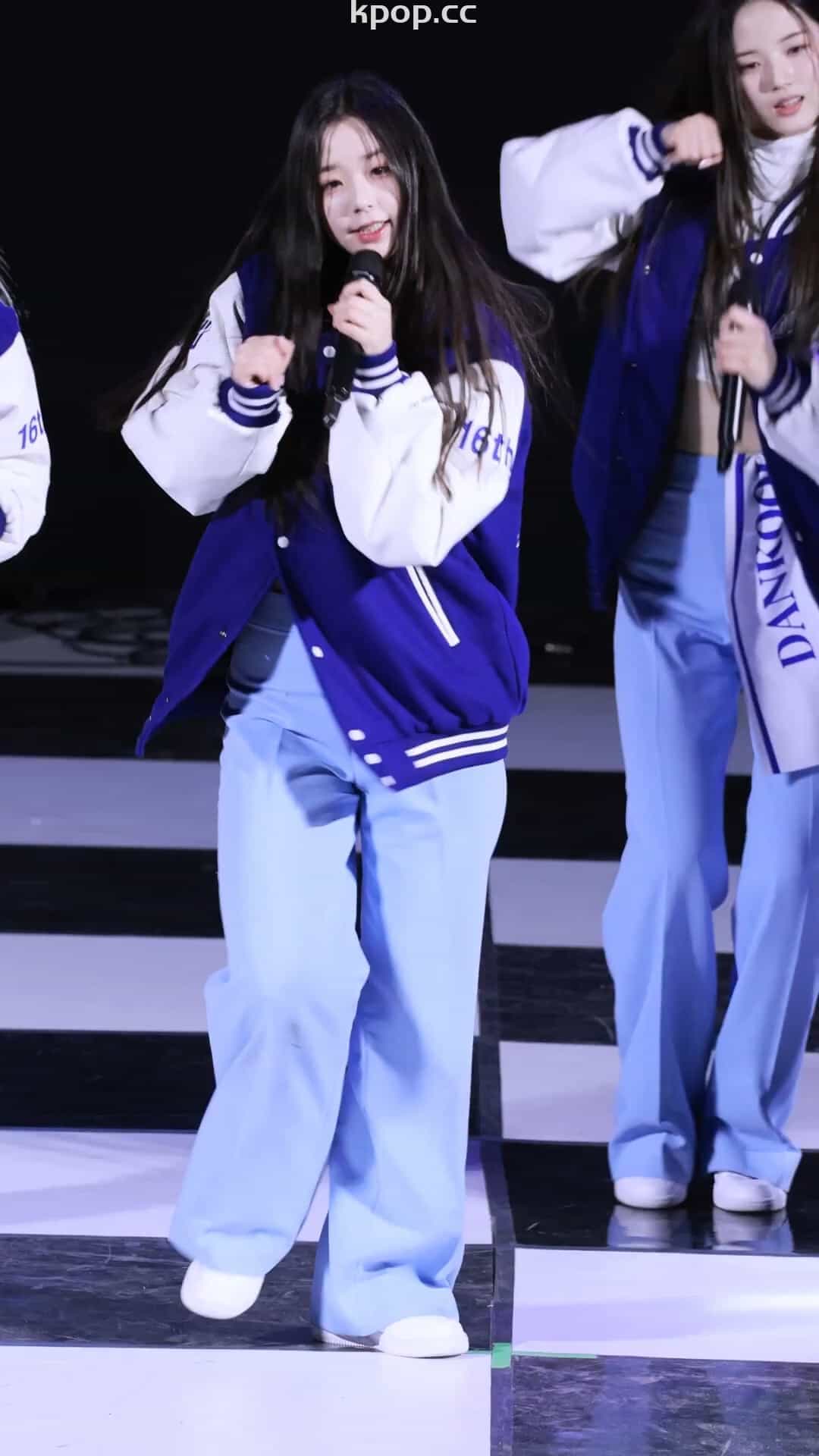 230518 tripleS 饭拍秀22部fancam合集[12.4G]插图1