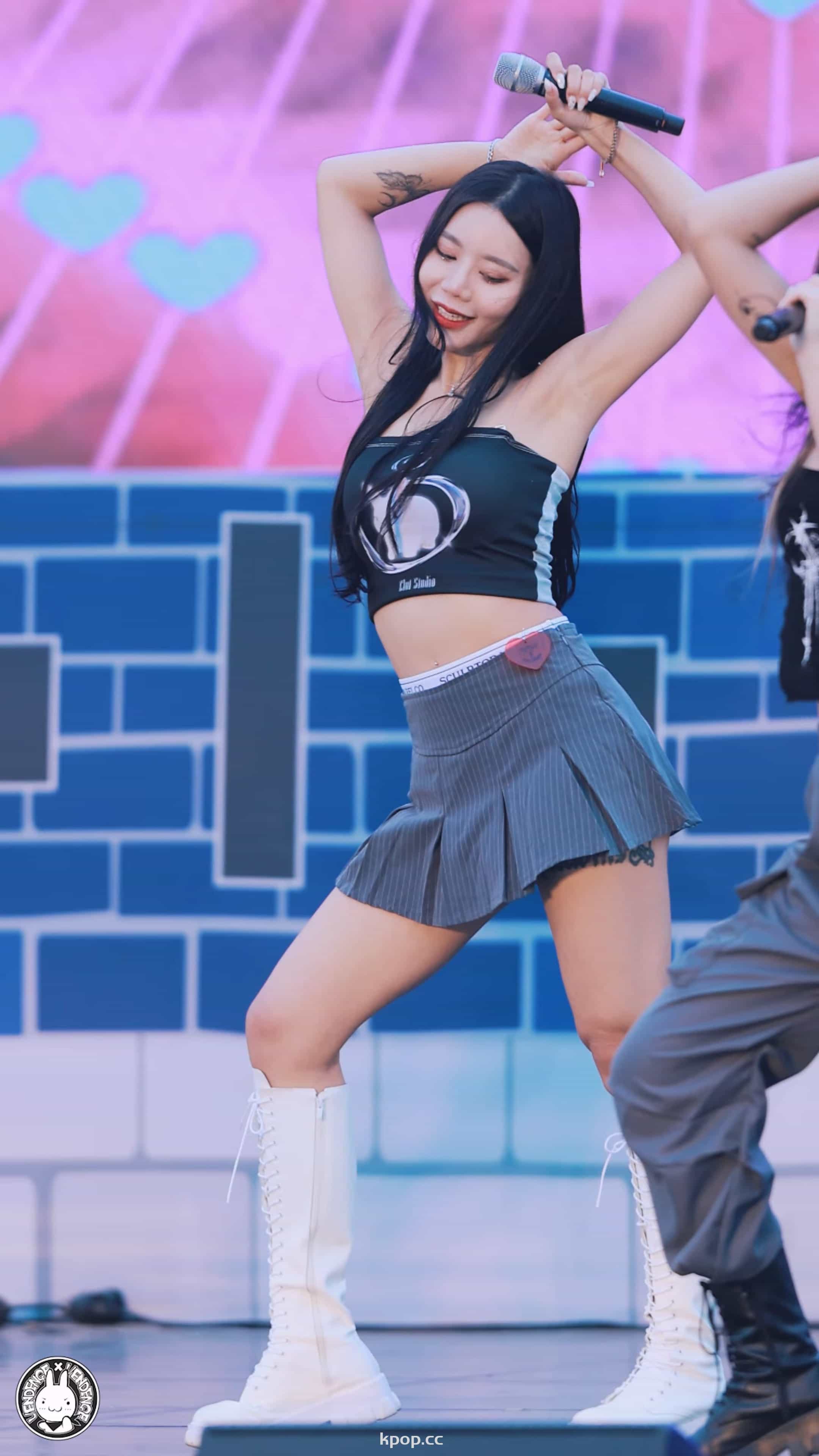 230520 Badkiz 饭拍秀11部fancam合集[4.2G]插图