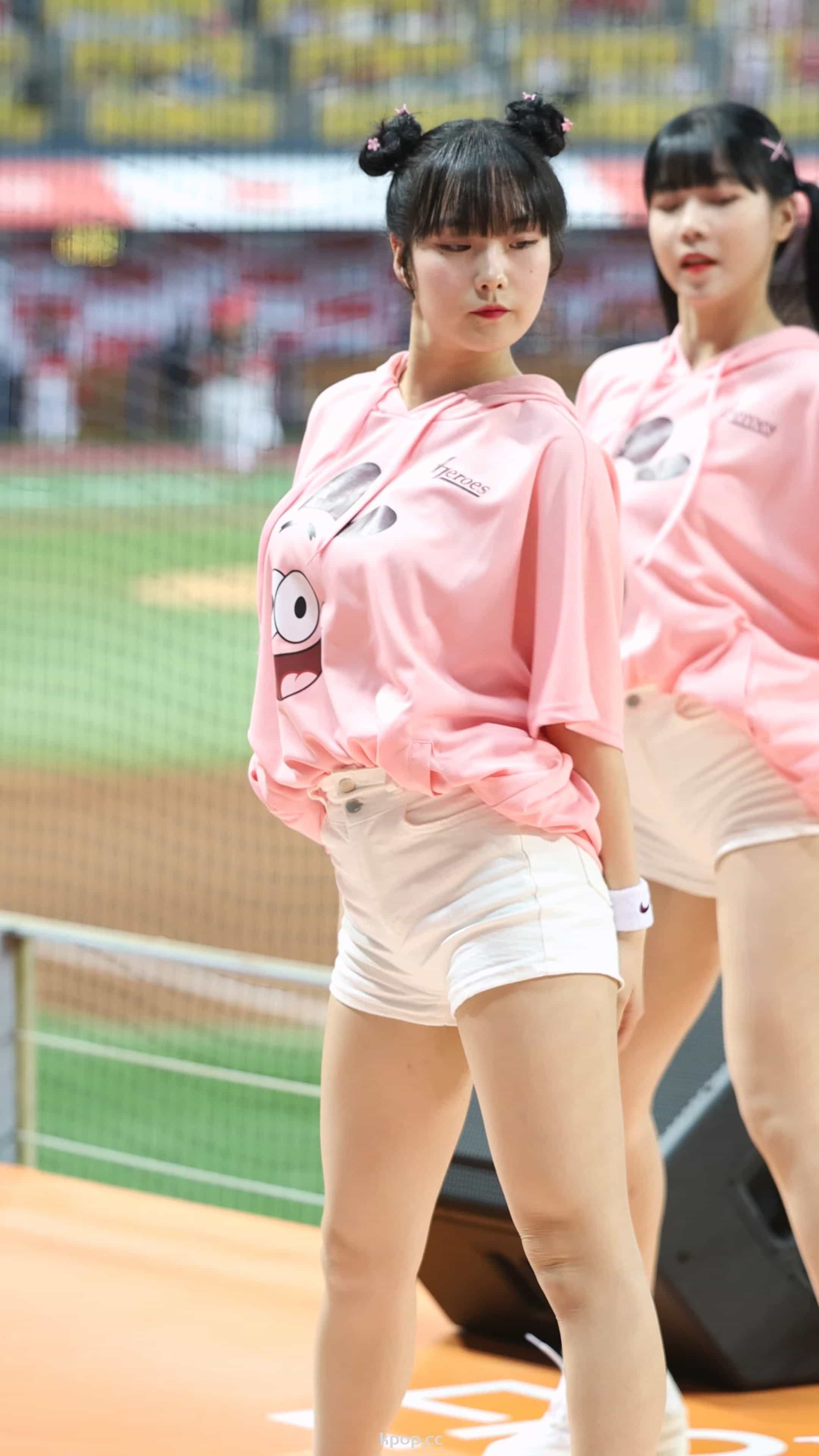 230616 啦啦队饭拍秀77部fancam合集[33.8G]插图2