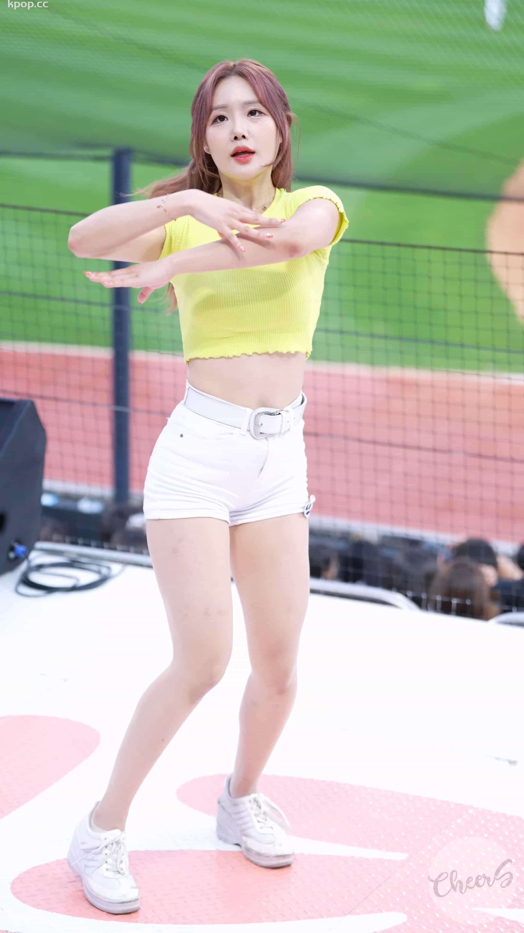 230621 啦啦队饭拍秀87部fancam合集[25.7G]插图2