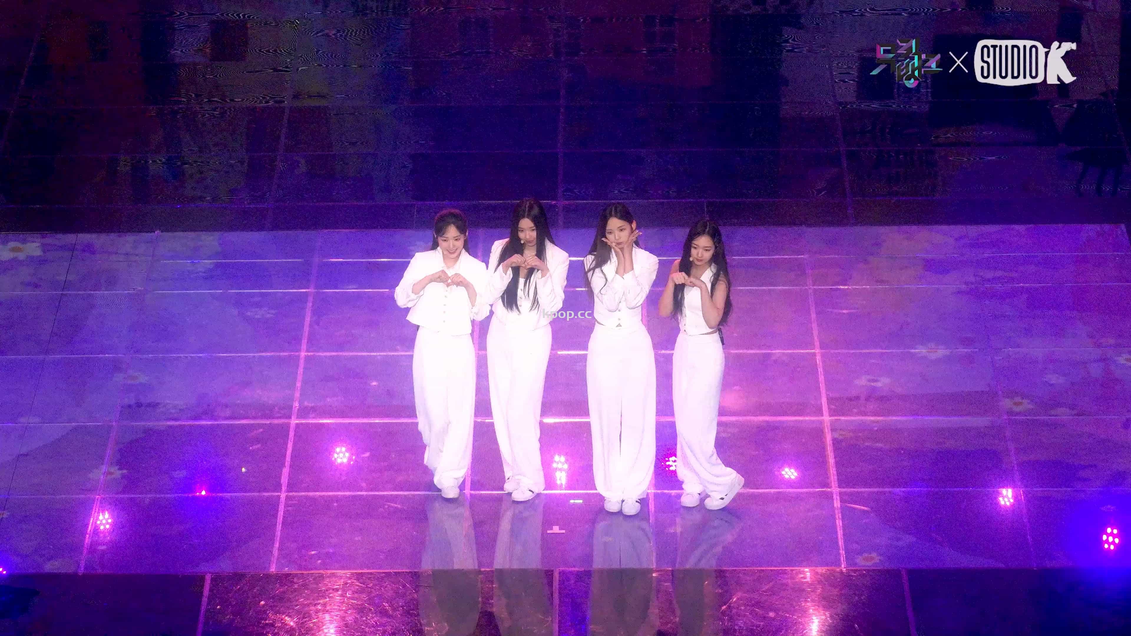 230623 tripleS 饭拍秀1部fancam合集[548M]插图