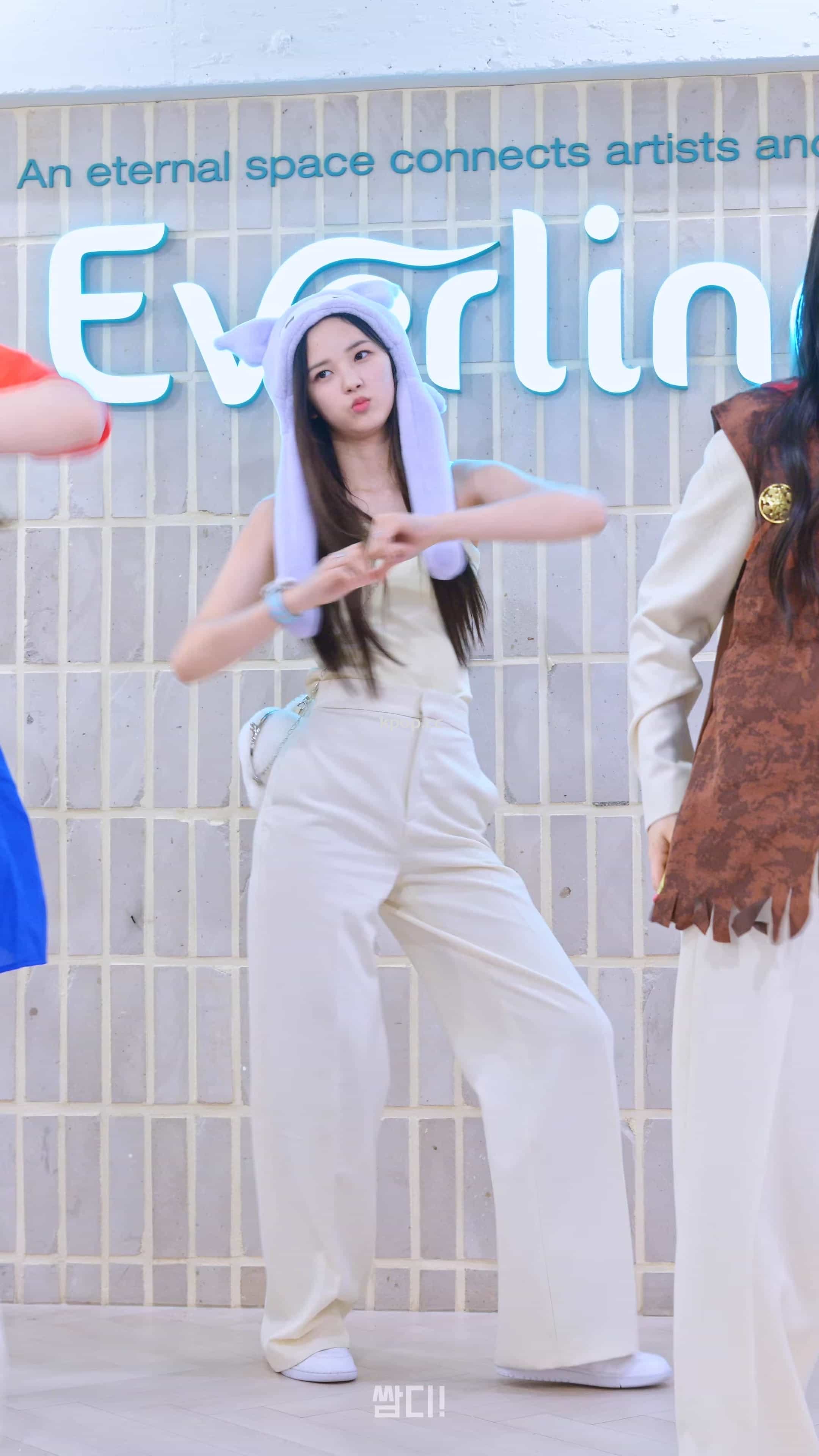 230720 tripleS 饭拍秀6部fancam合集[1.84G]插图