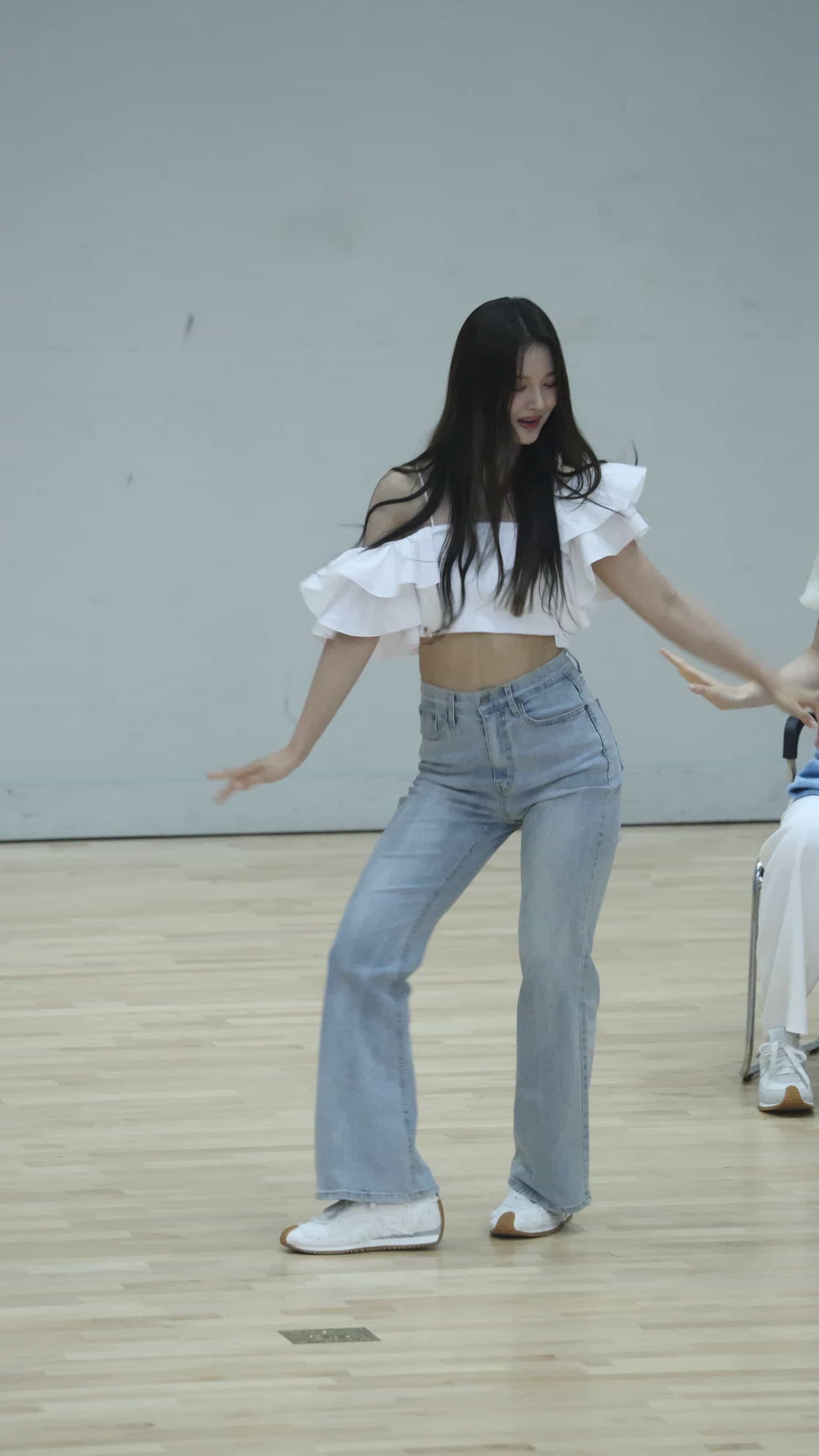 230805 NMIXX 饭拍秀10部fancam合集[1.59G]插图