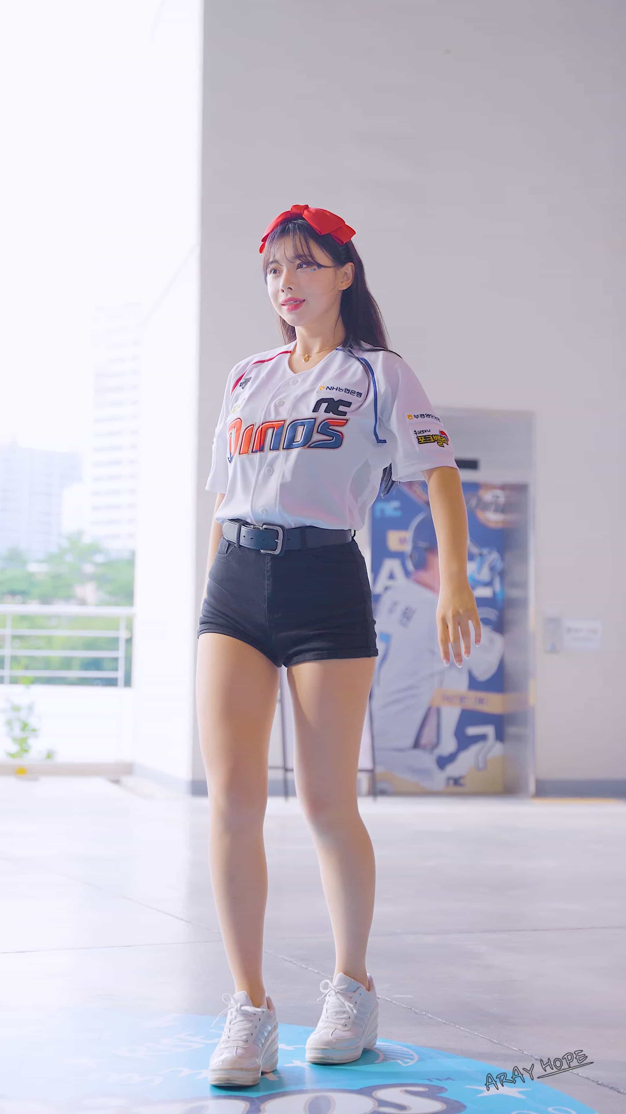 230816 啦啦队饭拍秀46部fancam合集[20.4G]插图1