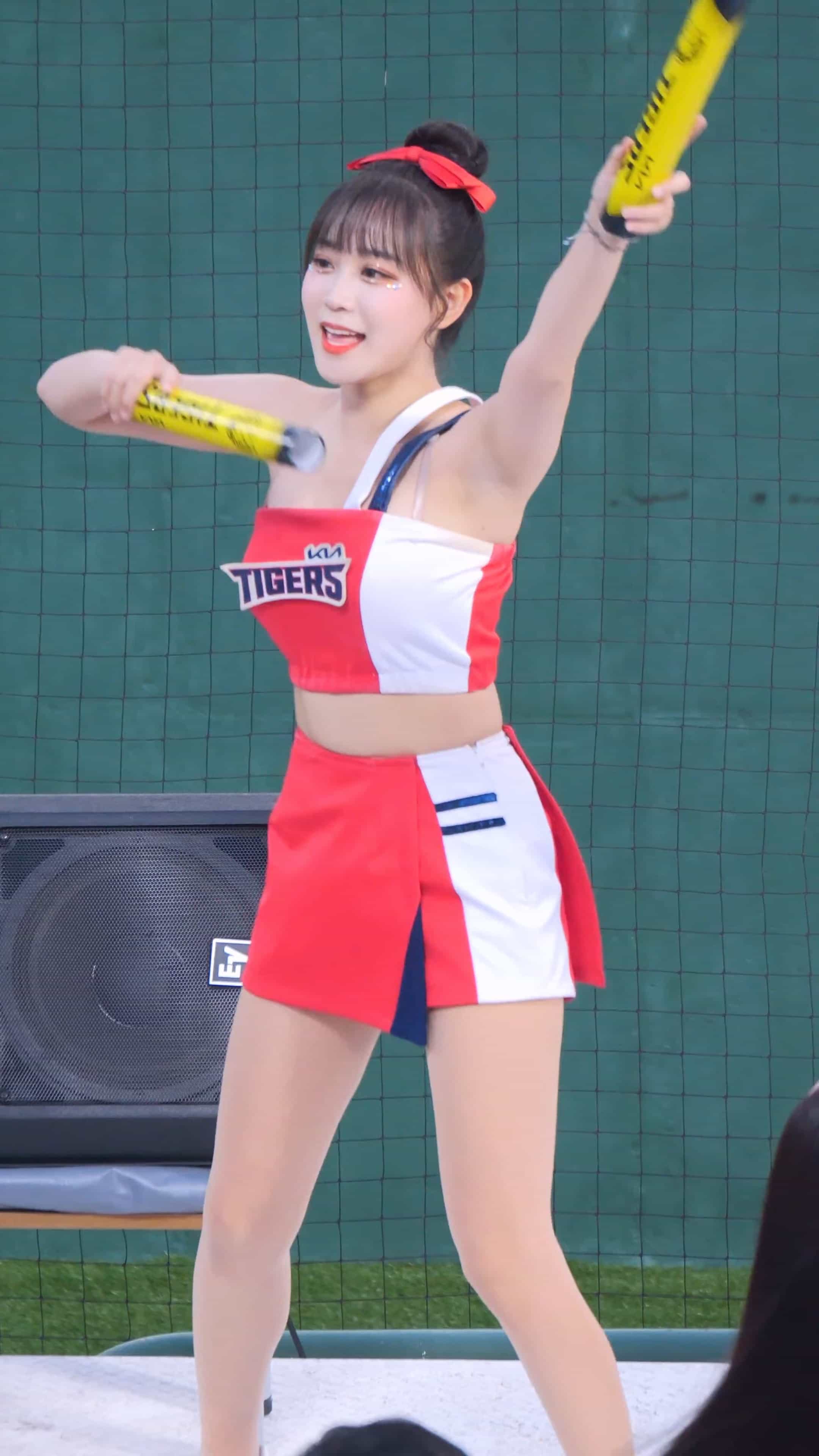 230826 啦啦队饭拍秀43部fancam合集[22.3G]插图2