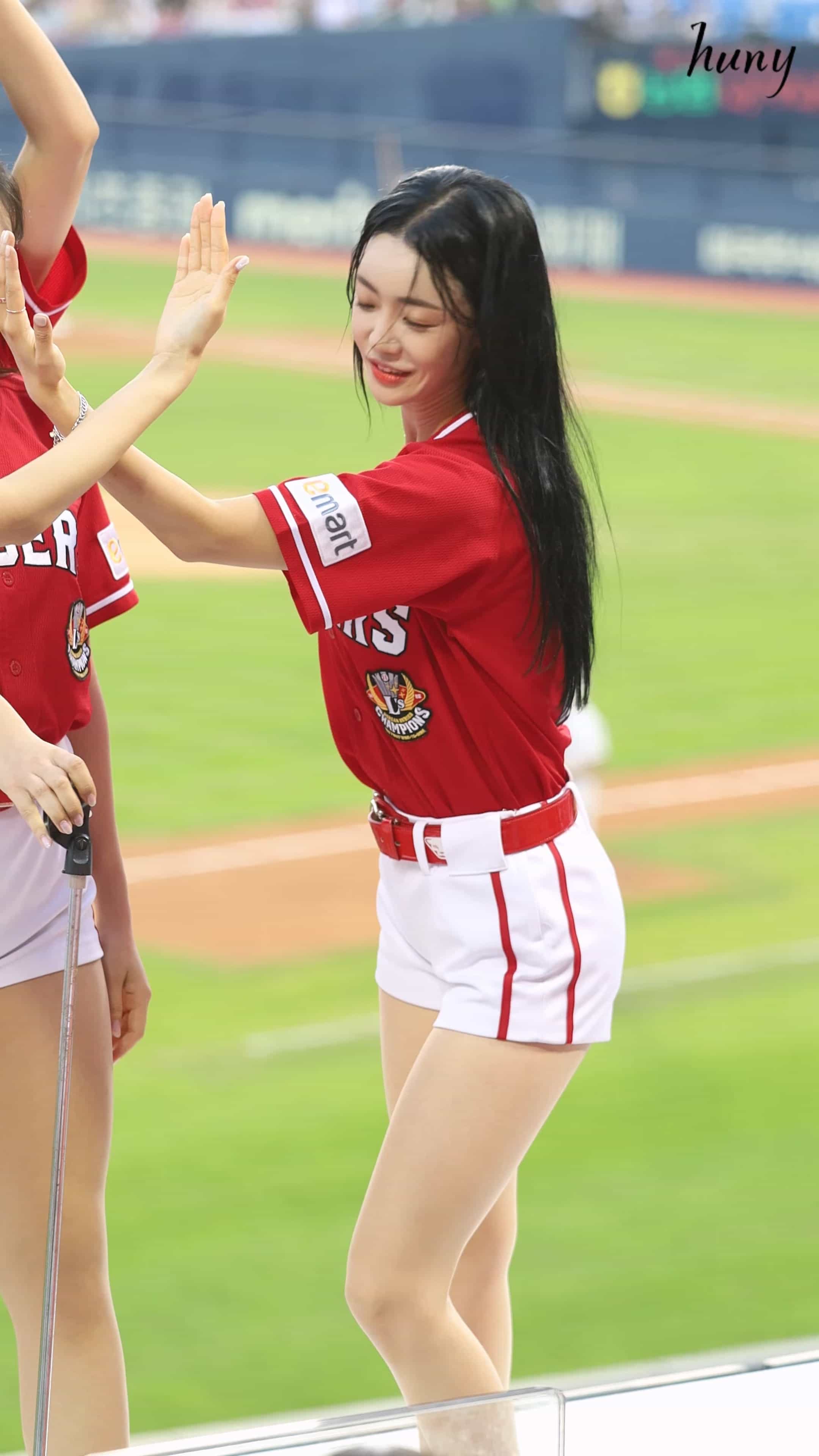 230826 啦啦队饭拍秀43部fancam合集[22.3G]插图3