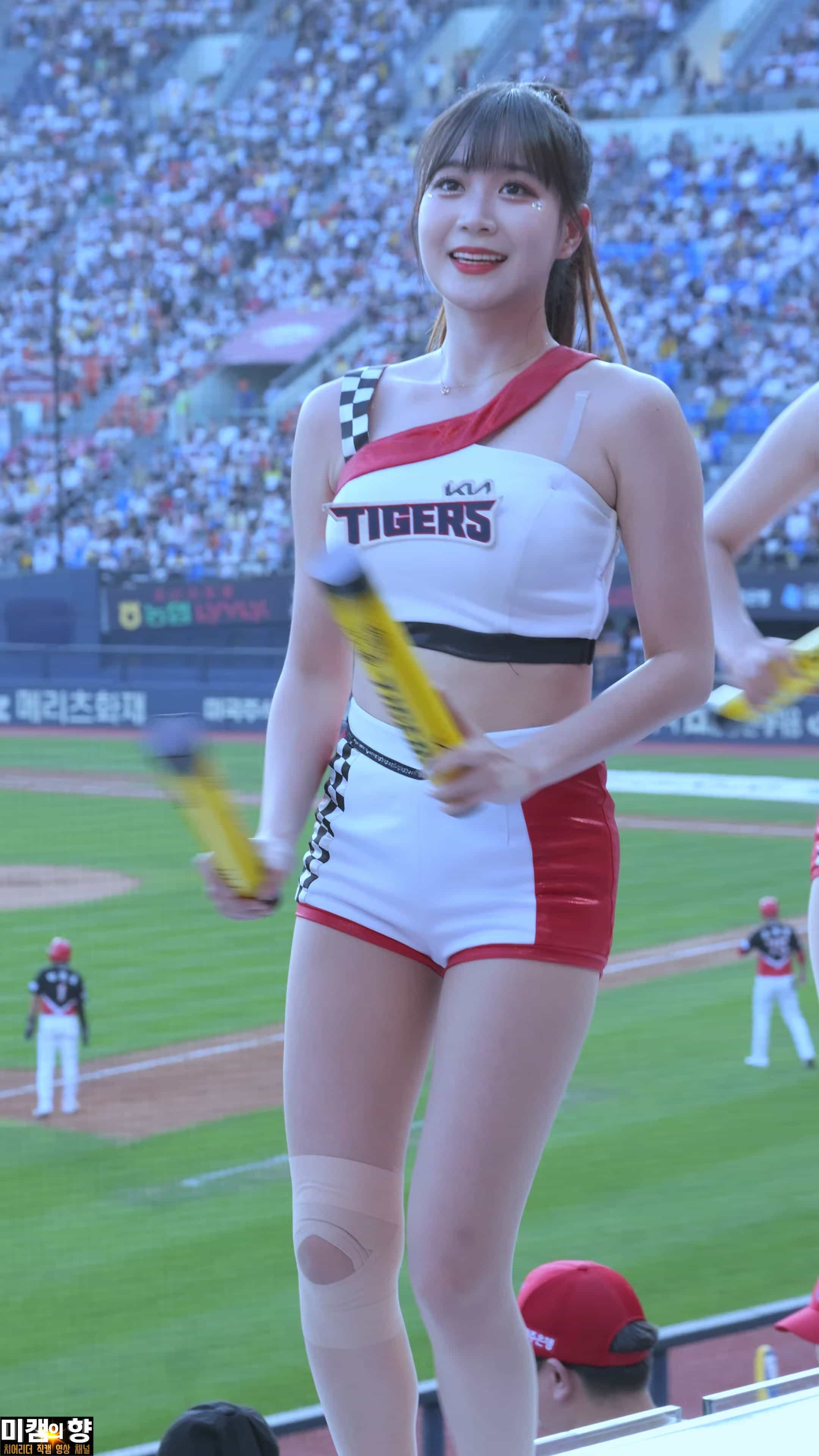 230902 啦啦队饭拍秀43部fancam合集[15.8G]插图3