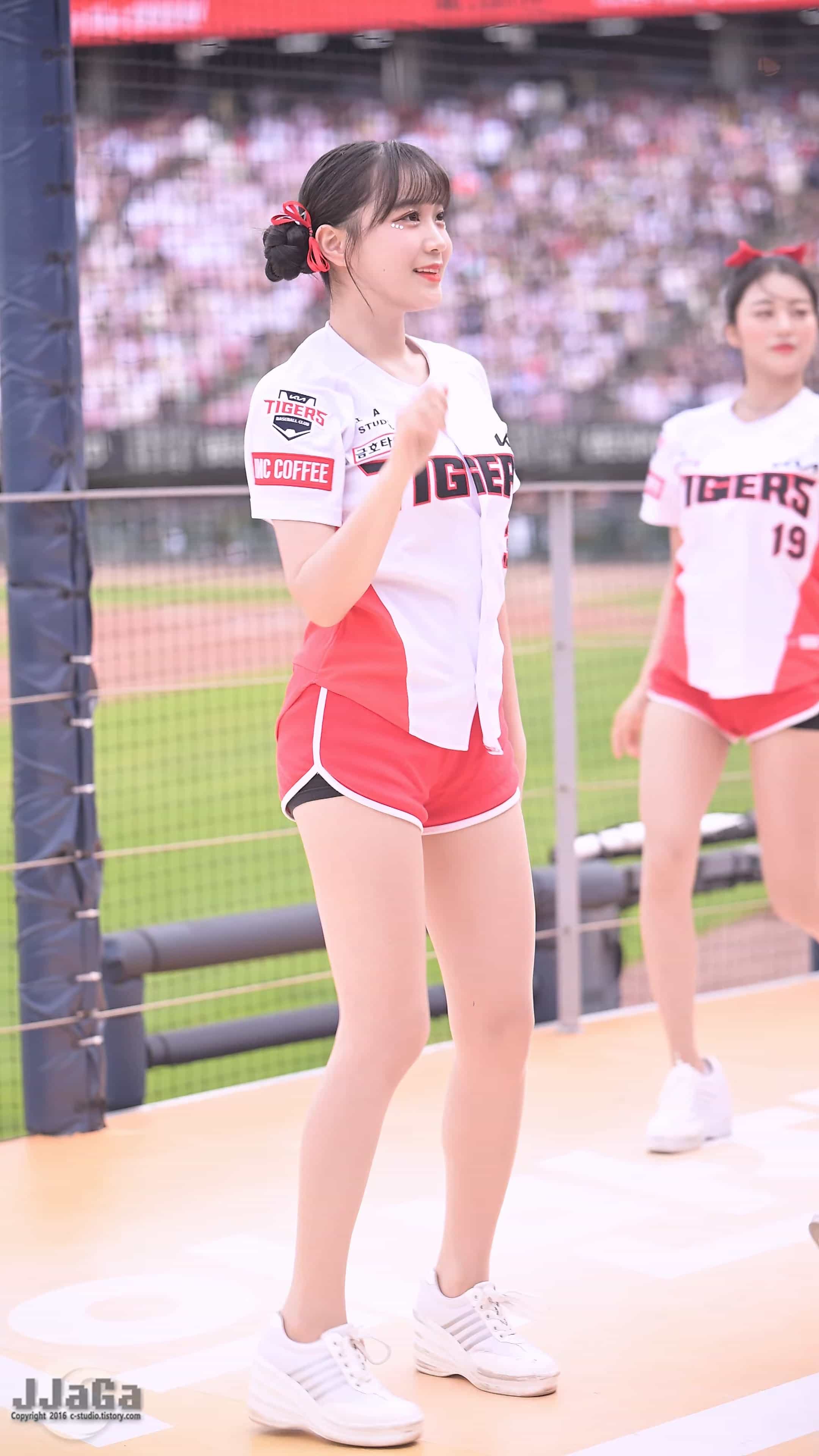 230918 啦啦队饭拍秀57部fancam合集[15.8G]插图3