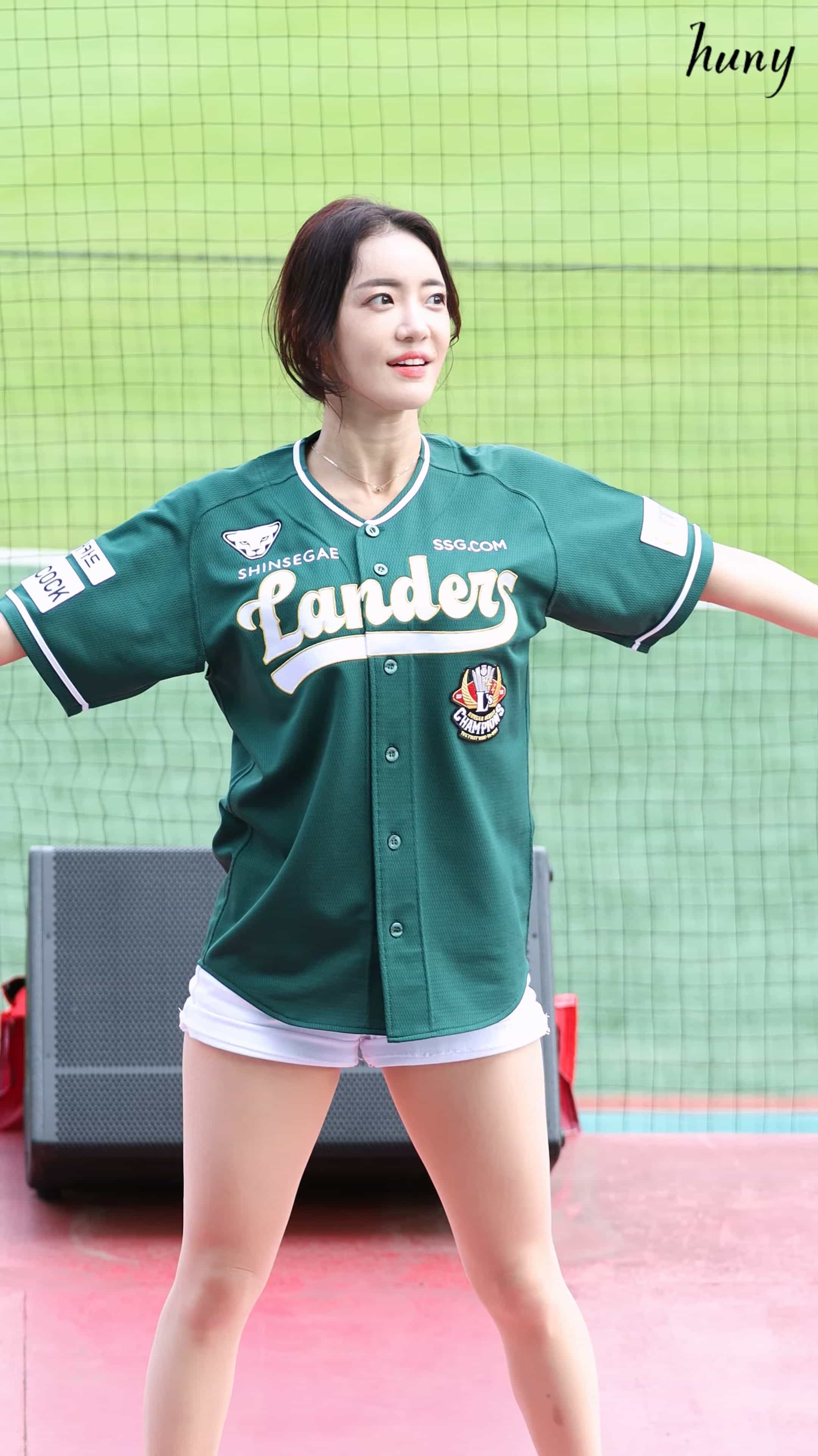 231001 啦啦队饭拍秀82部fancam合集[17.7G]插图3