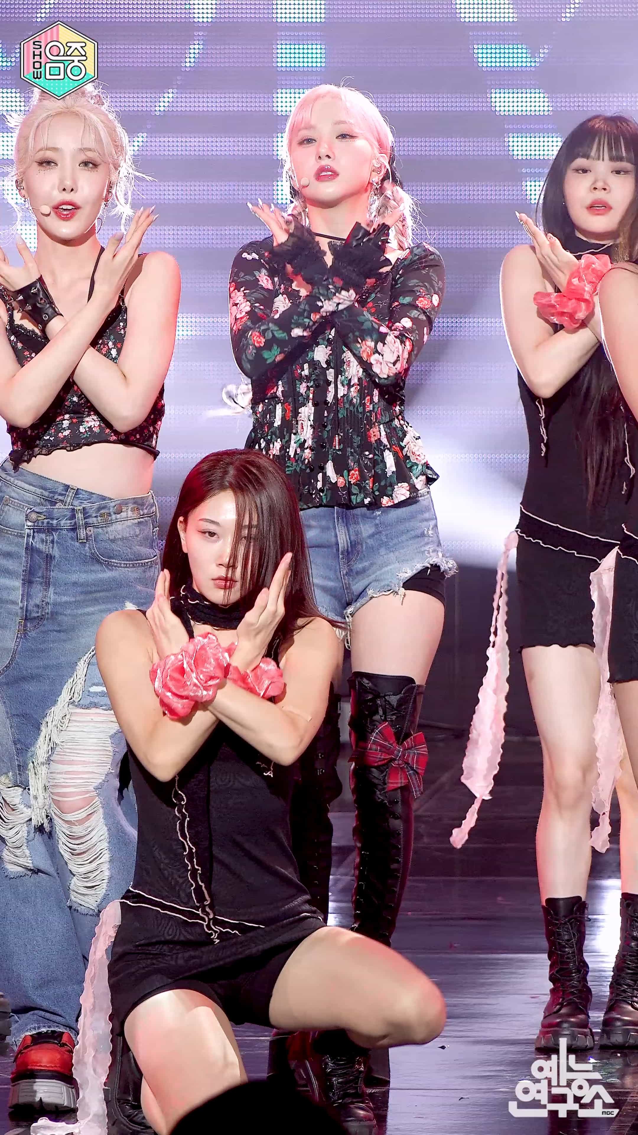 231104 VIVIZ 饭拍4部fancam合集[2.03G]插图