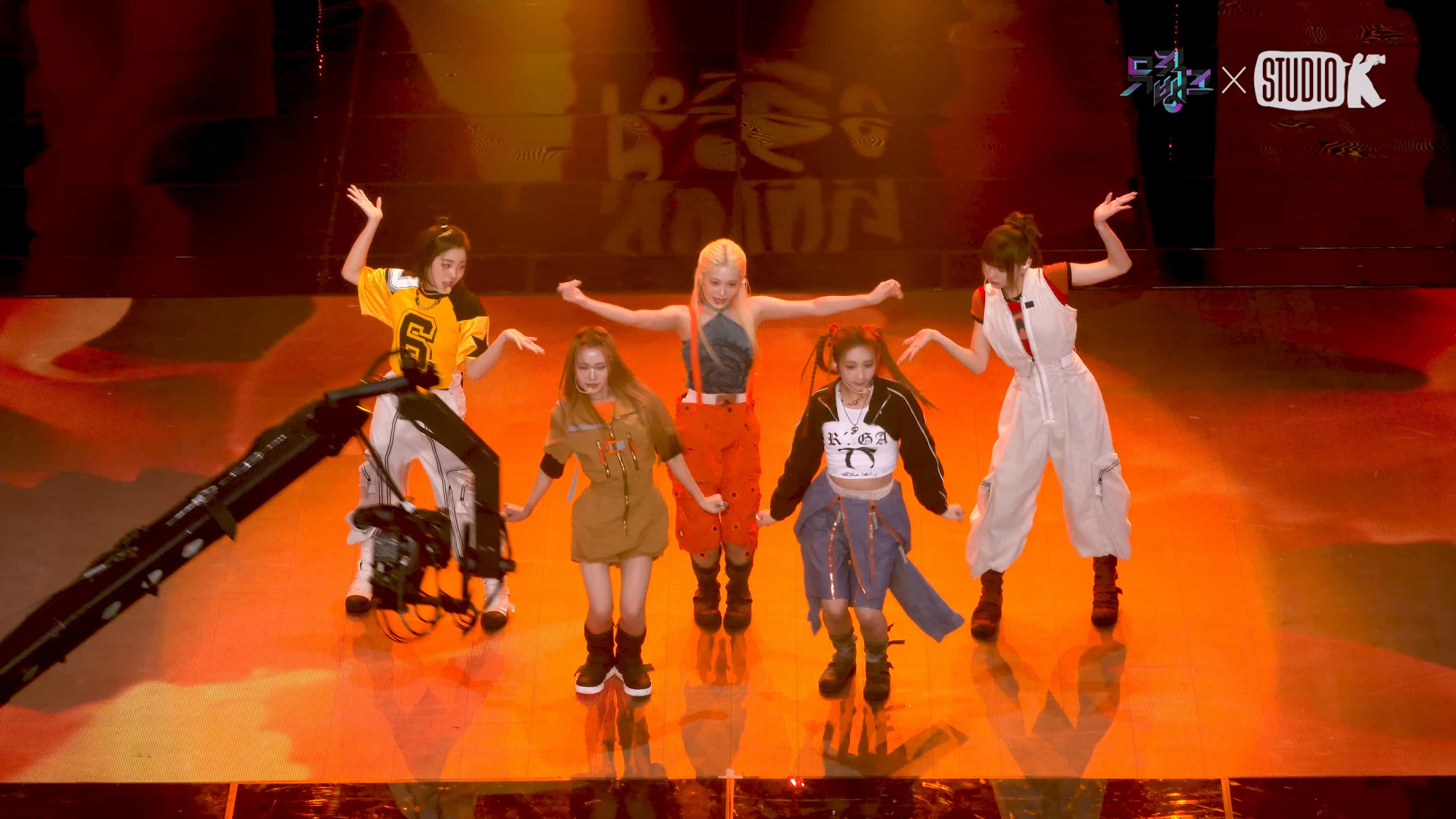 231103 YOUNG POSSE 饭拍1部fancam合集[426M]插图