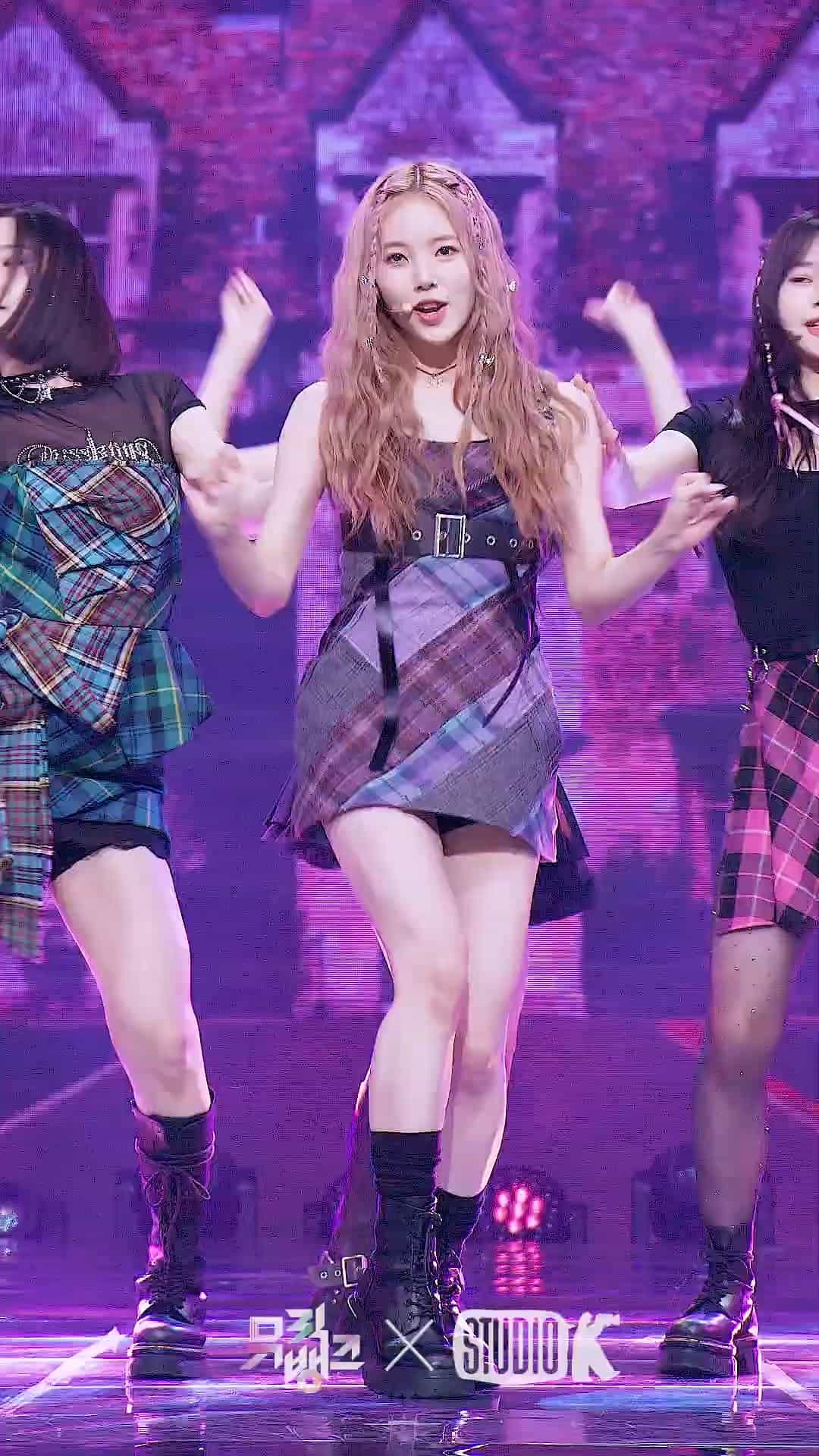 231110 Weeekly 饭拍5部fancam合集[1.59G]插图