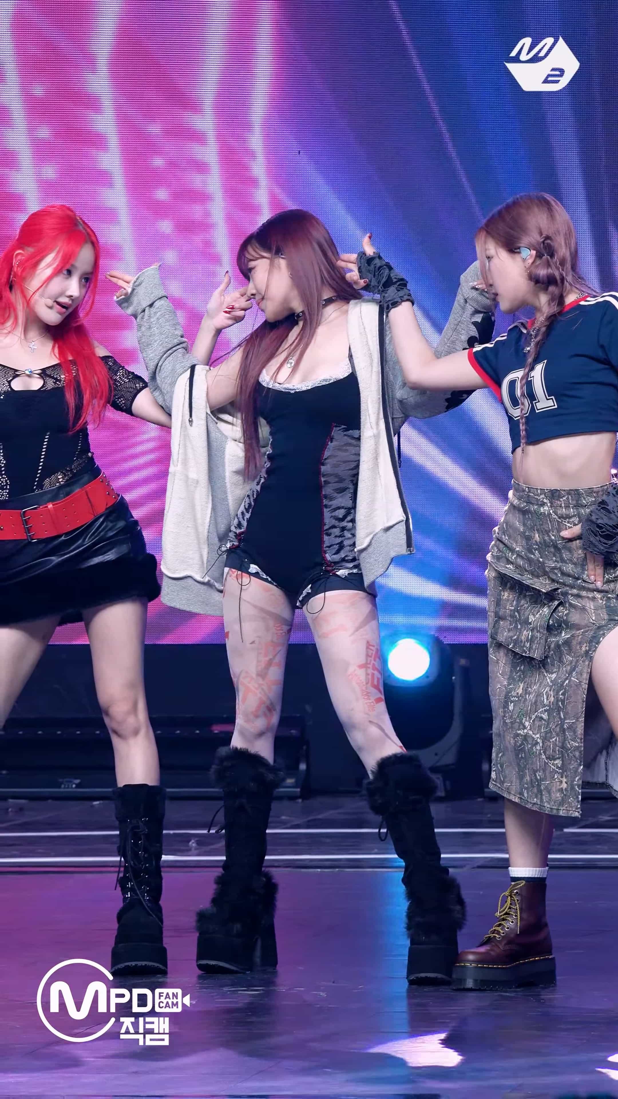 231116 KISS OF LIFE 饭拍4部fancam合集[1.35G]插图1