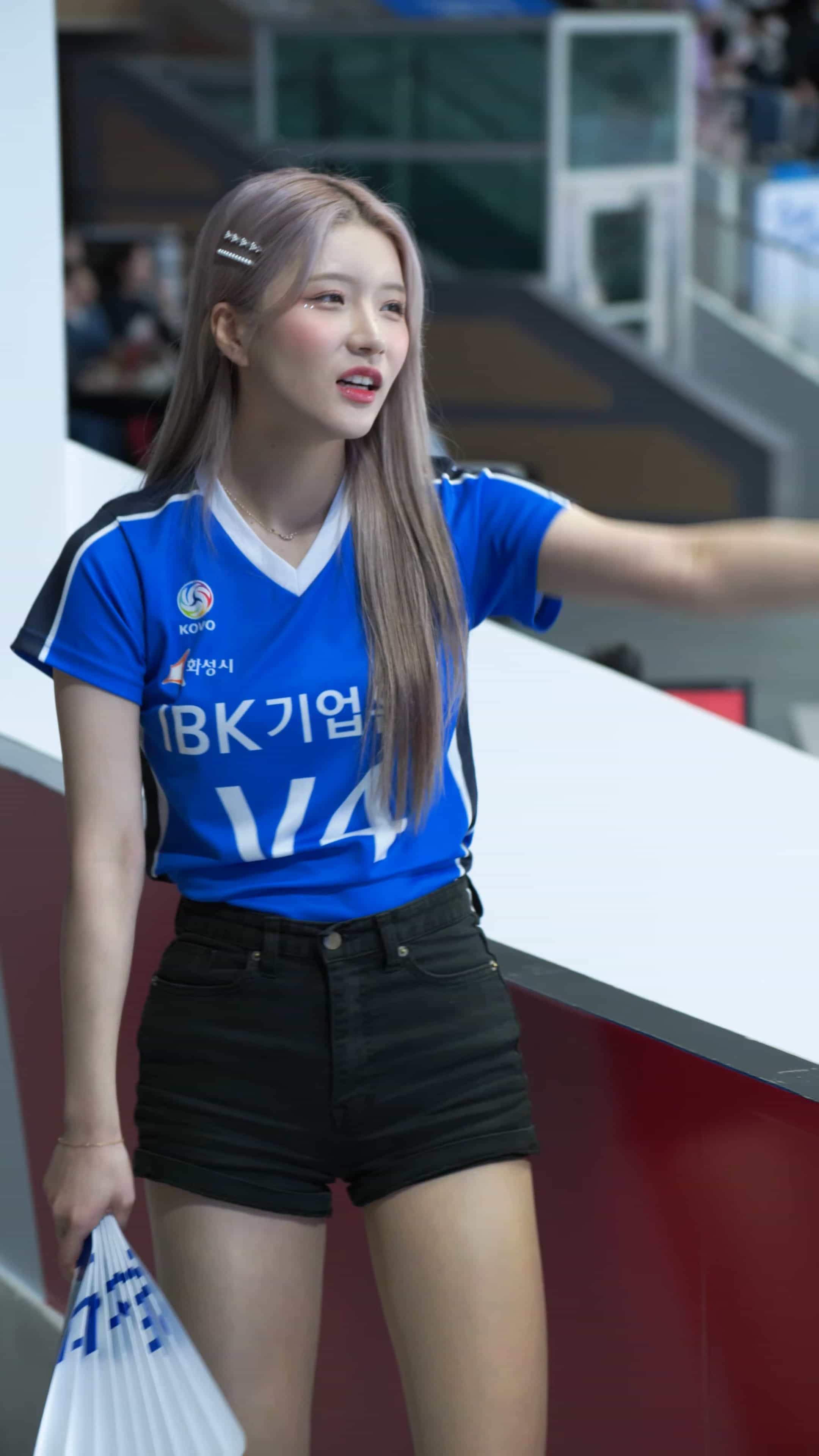 231205 啦啦队饭拍秀34部fancam合集[24.2G]插图