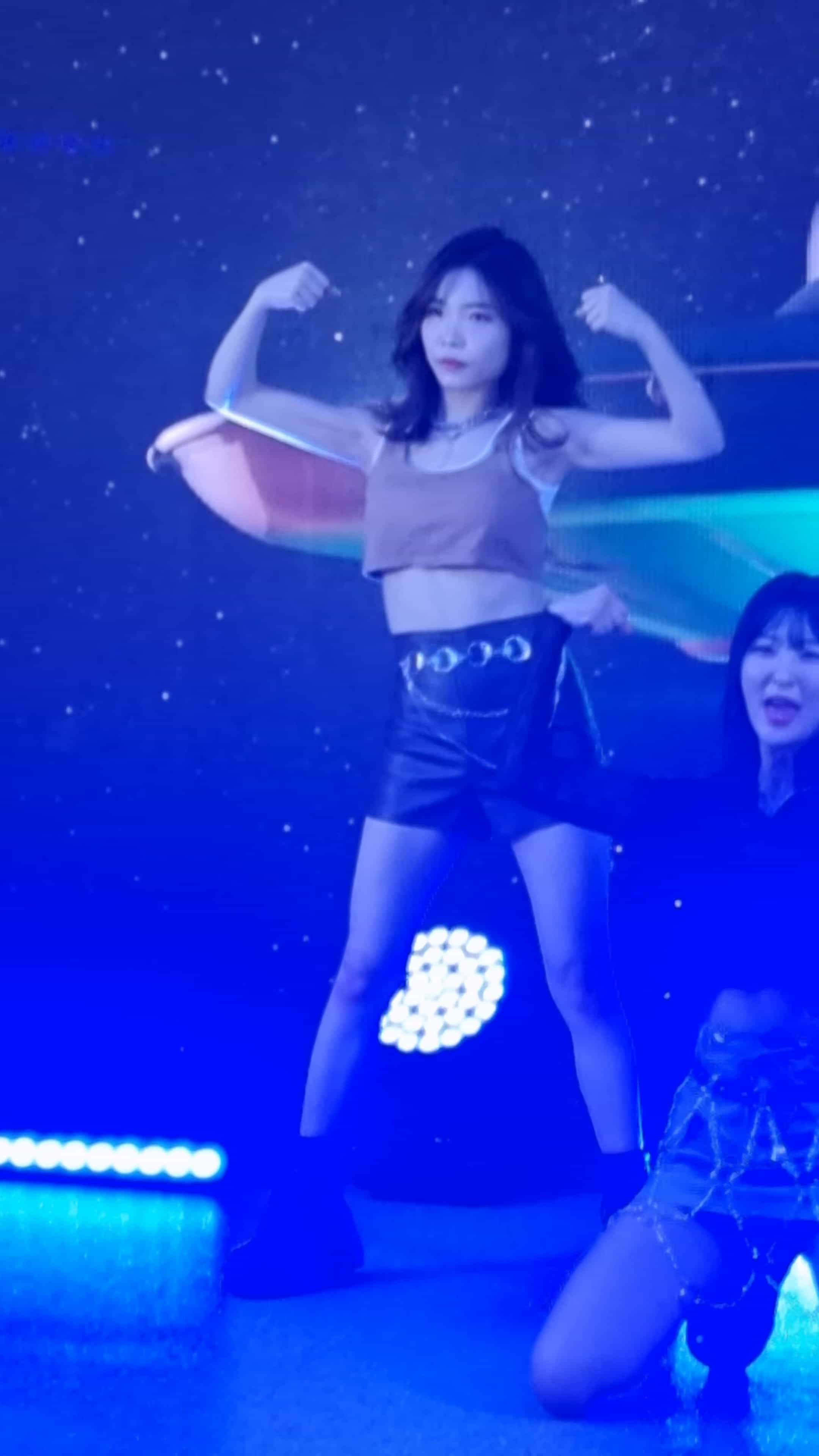 231223 Q6IX 饭拍2部fancam合集[986M]插图