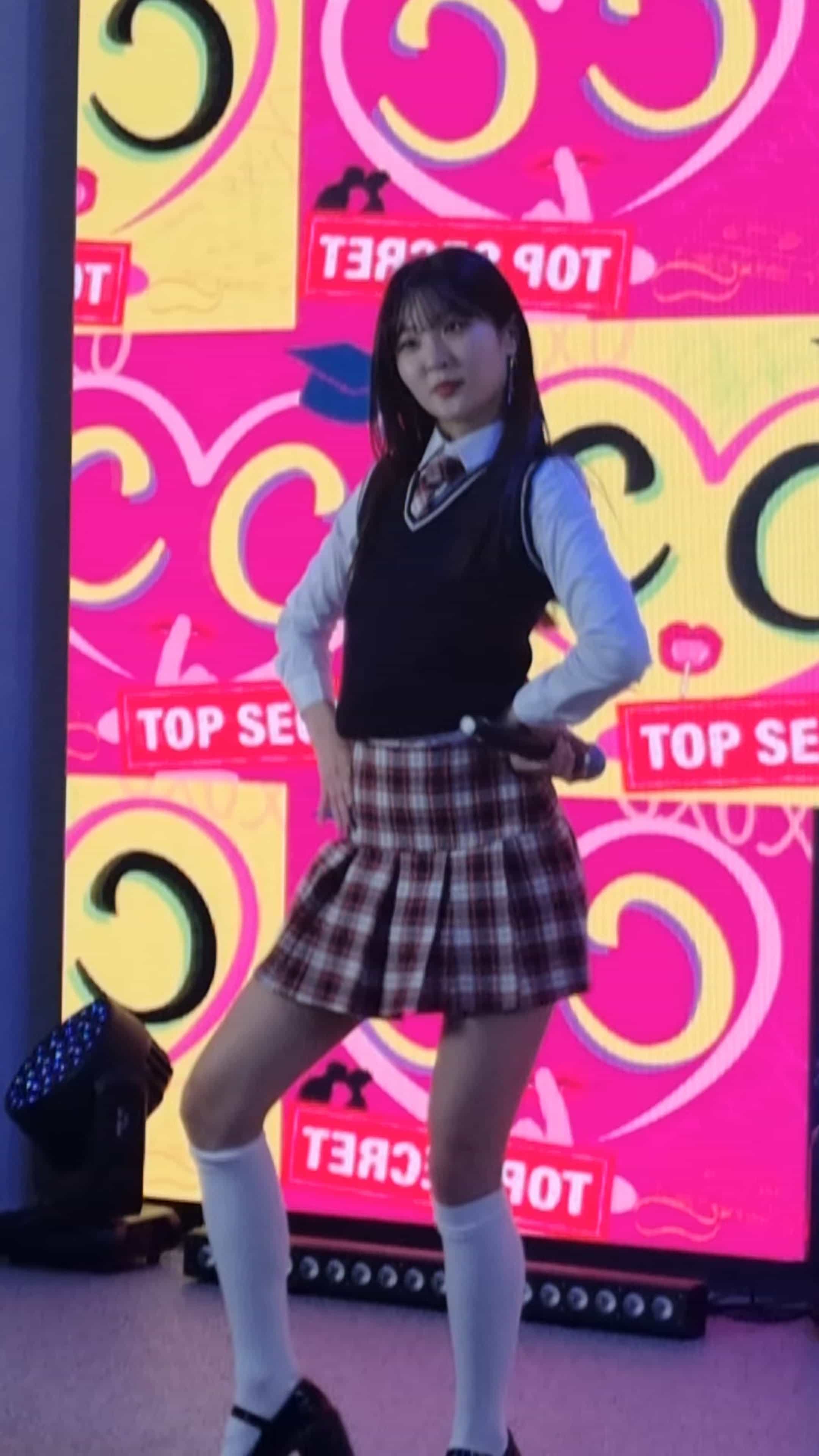 231222 Q6IX 饭拍6部fancam合集[2.76G]插图1