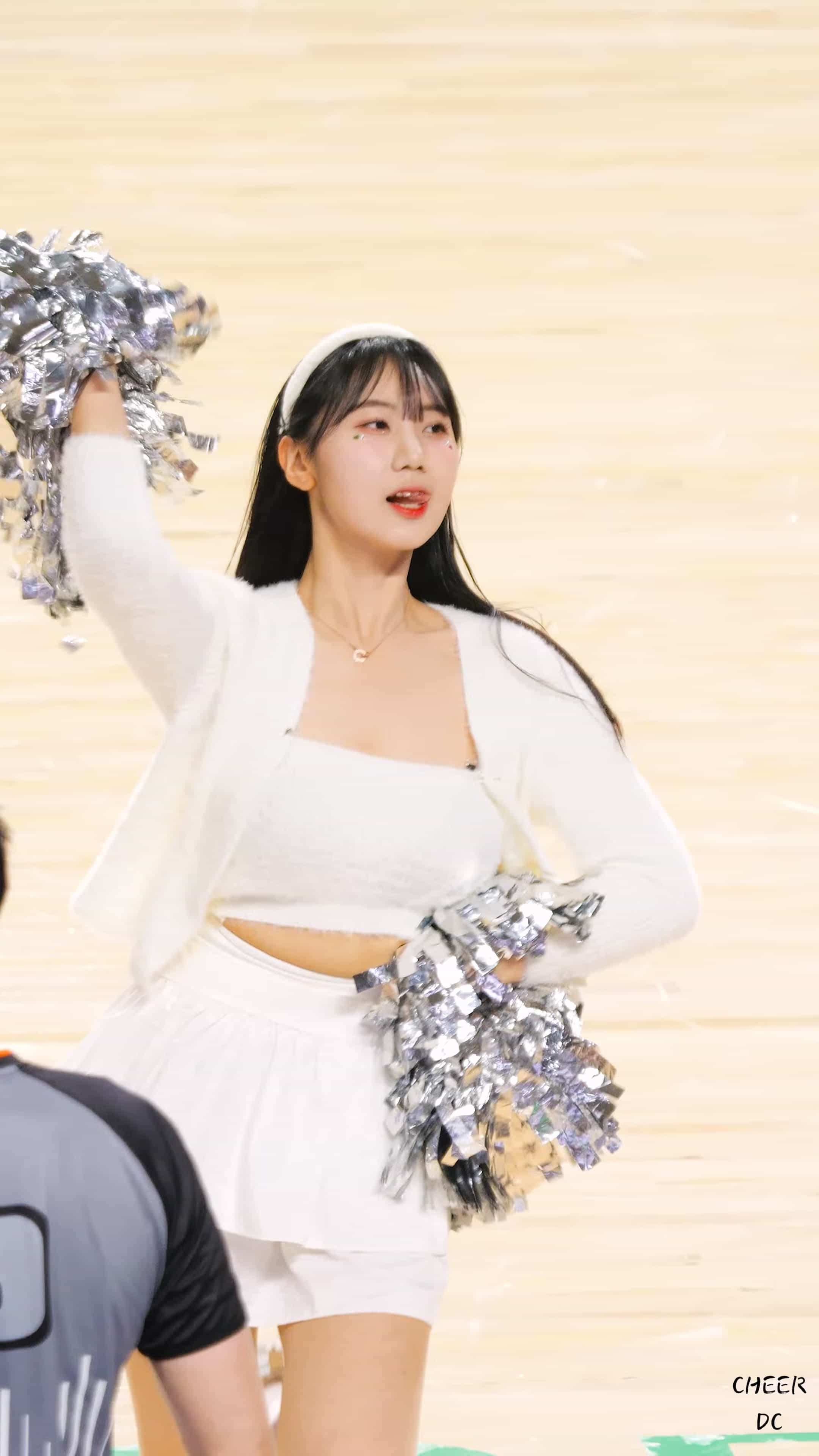 231230 啦啦队饭拍秀49部fancam合集[24.6G]插图3