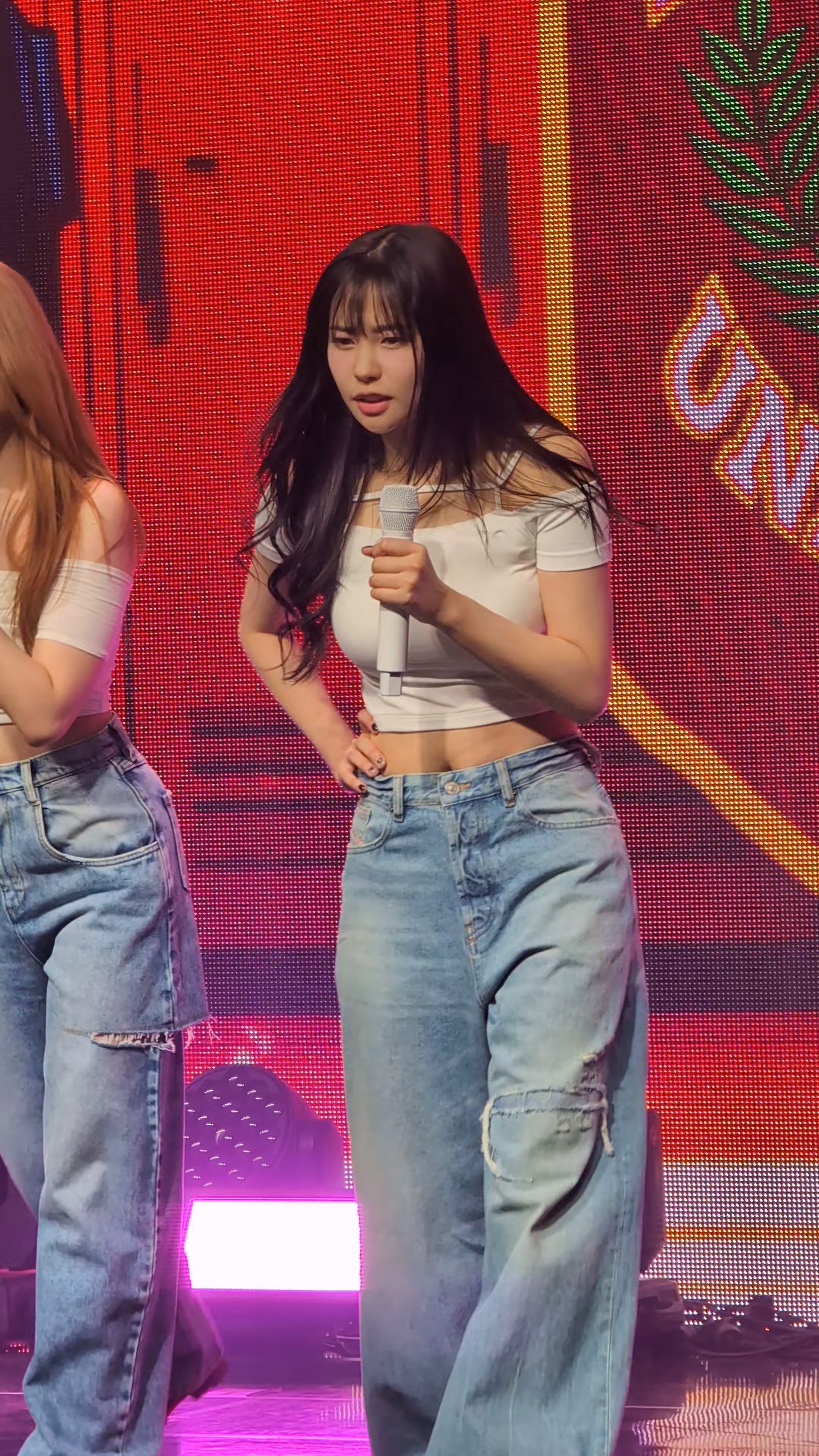 240106 Weeekly 饭拍102部fancam合集[50.11G]插图1