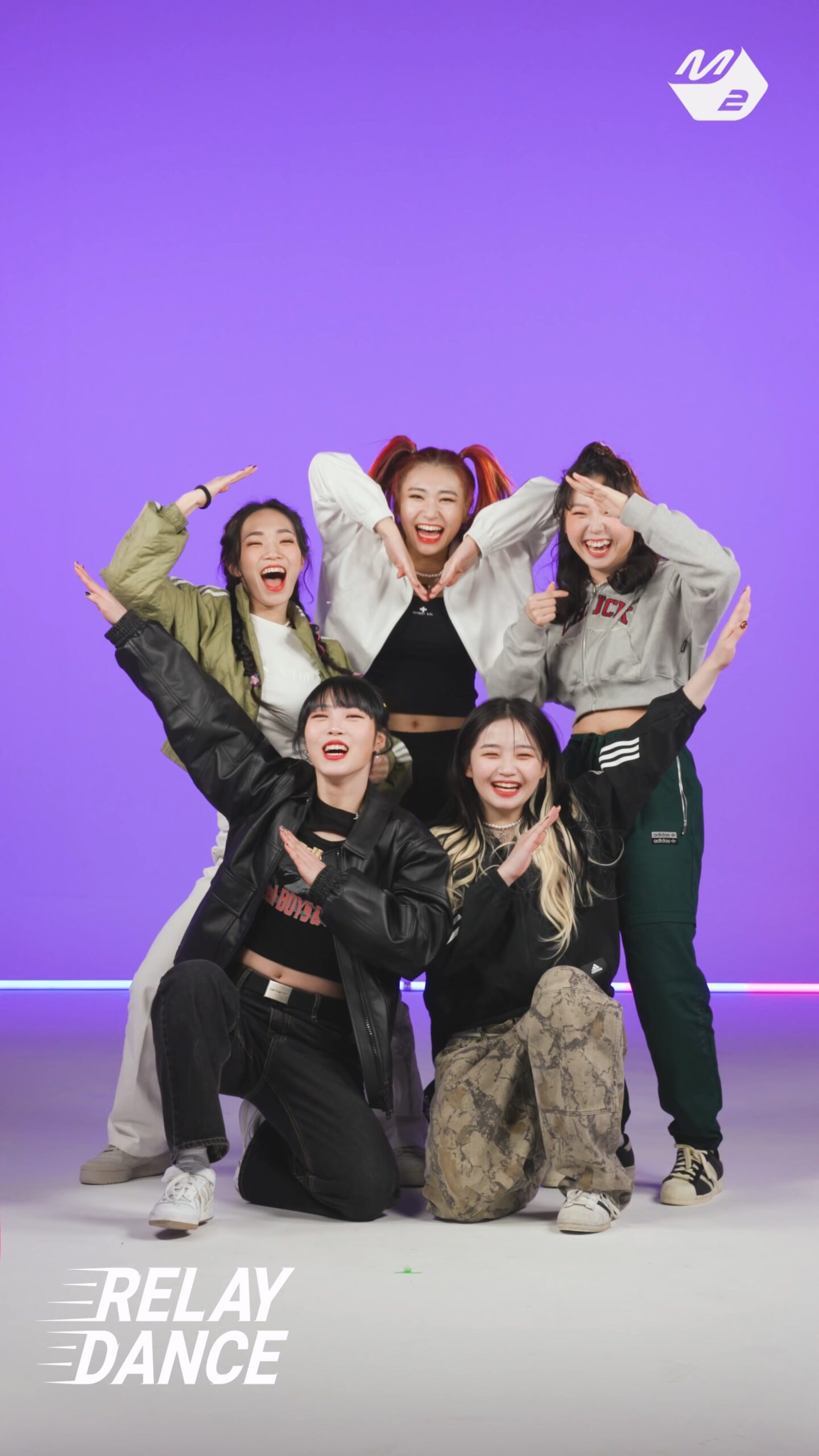 [舞蹈接力] 턴즈(TURNS) – Bada Boom (Song by. 마마무 솔라, 문별) @스트릿댄스 걸스 파이터(SGF) (4K)插图