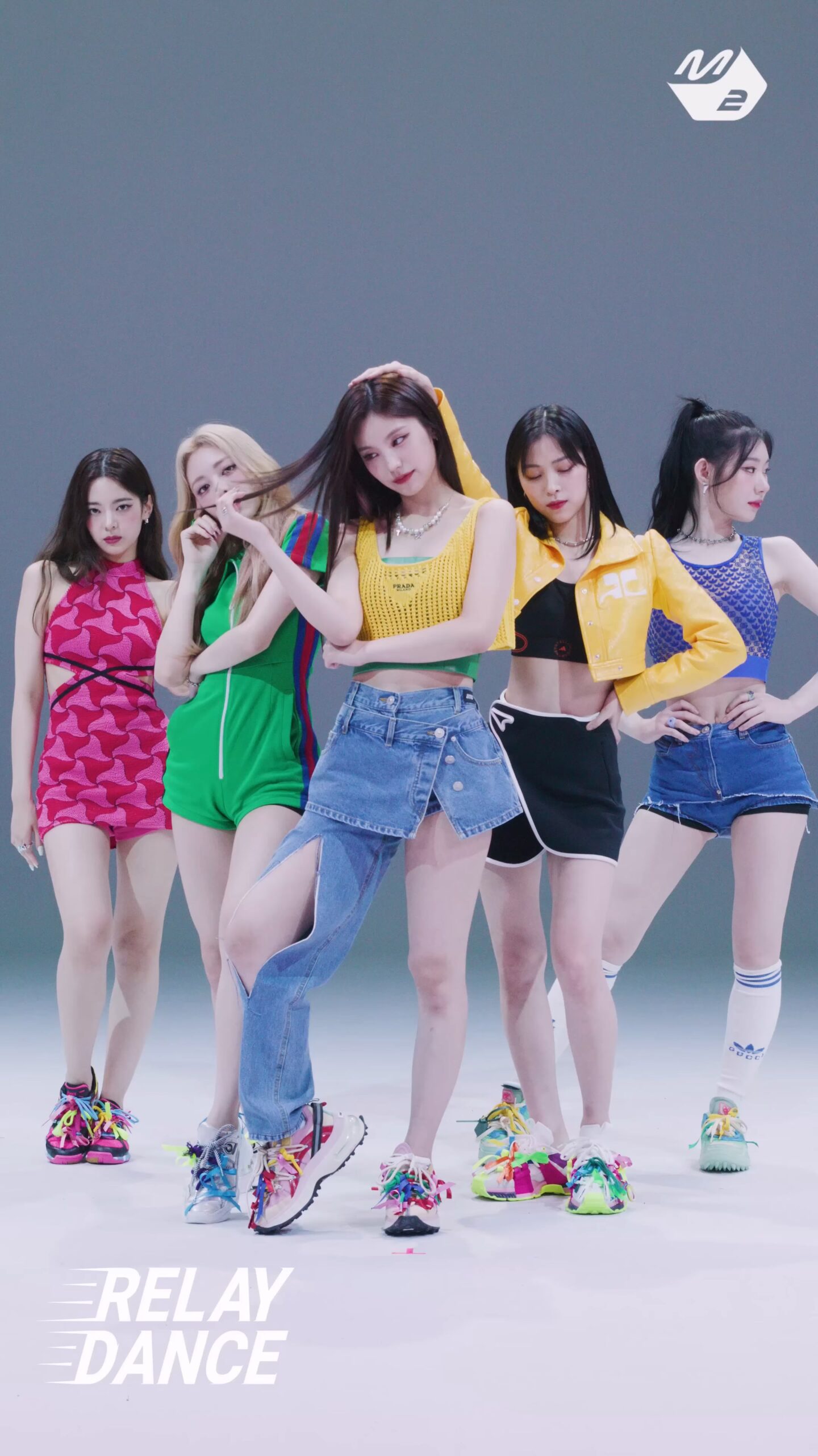 [舞蹈接力] ITZY(있지) – SNEAKERS (4K)插图