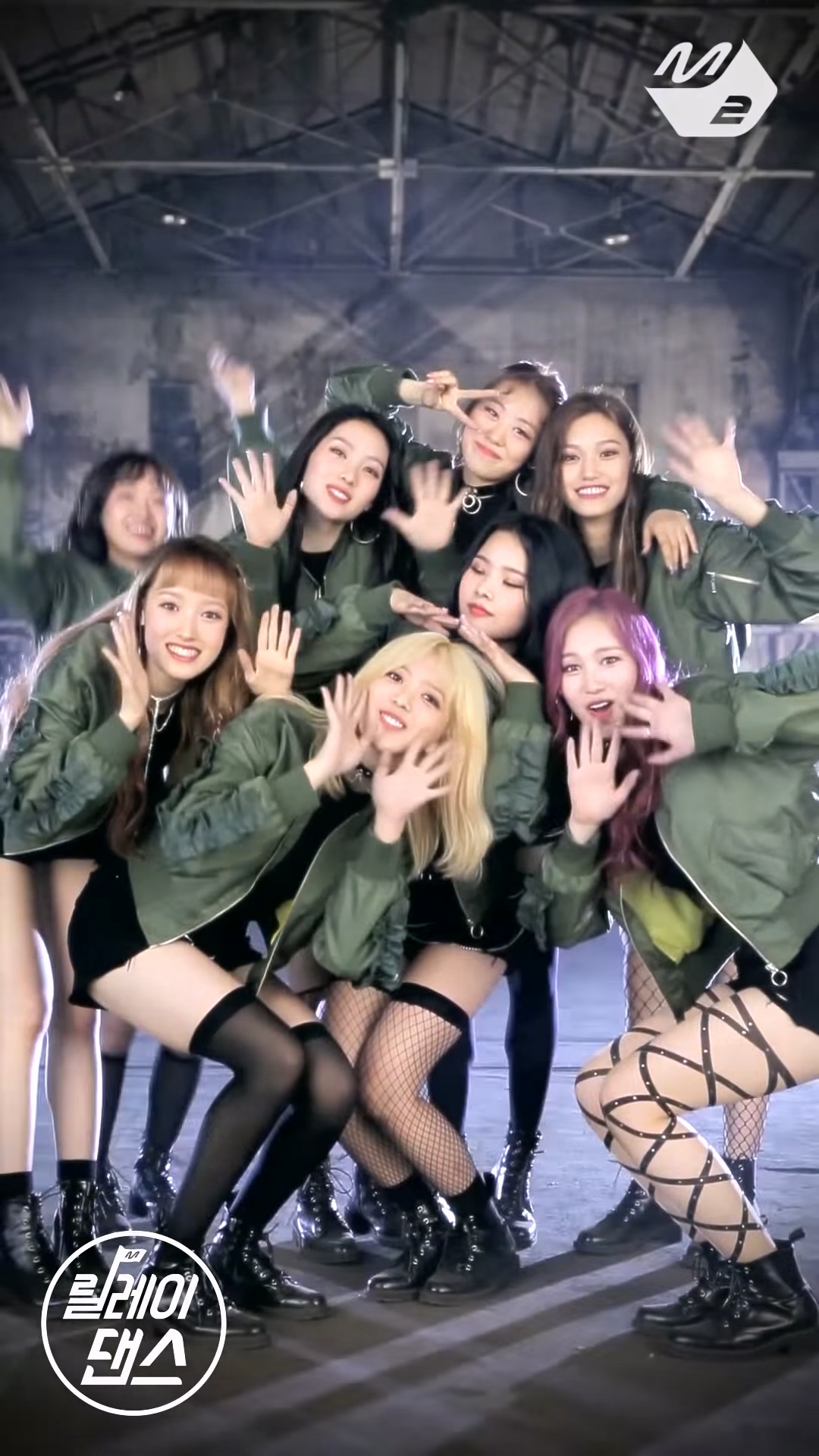 [舞蹈接力] 위키미키(Weki Meki) – Crush插图